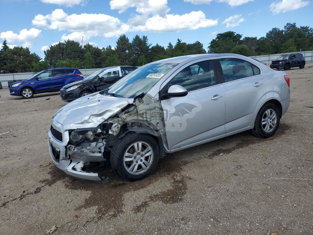 Chevrolet Aveo (Sonic) LT 1.8L  4 2015