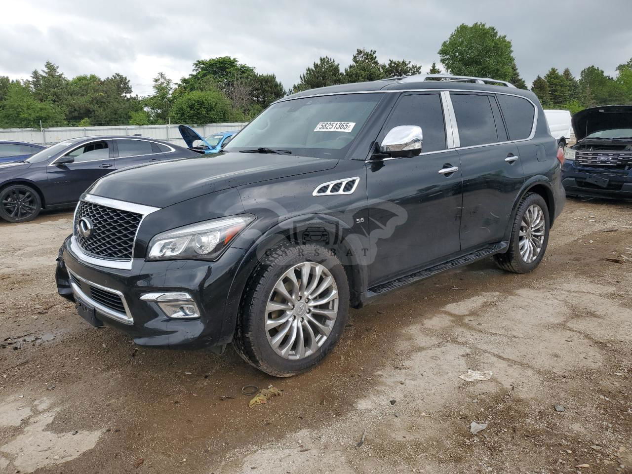 Infiniti QX80 BASE 5.6L  8 2017