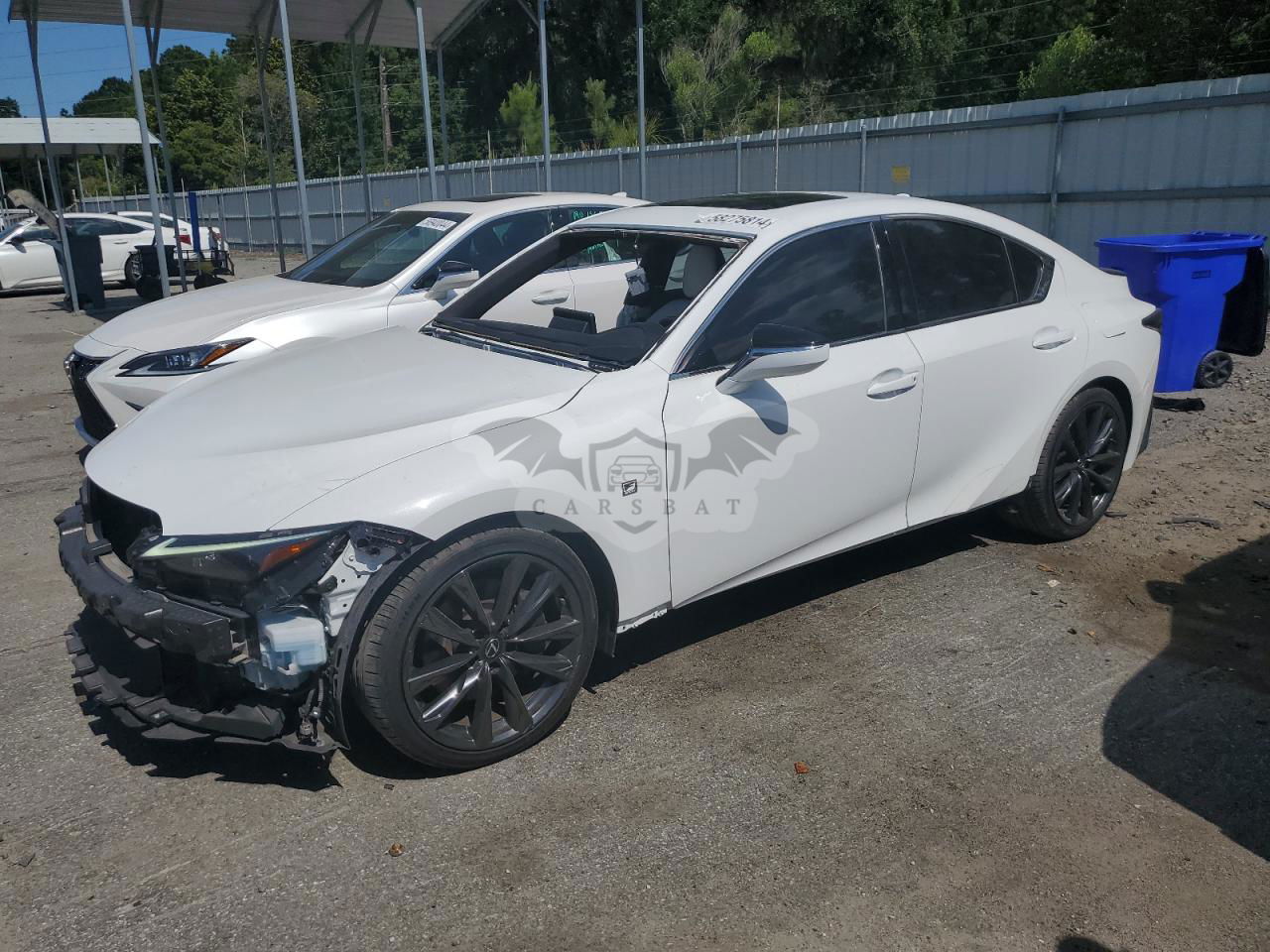 Lexus IS 2021