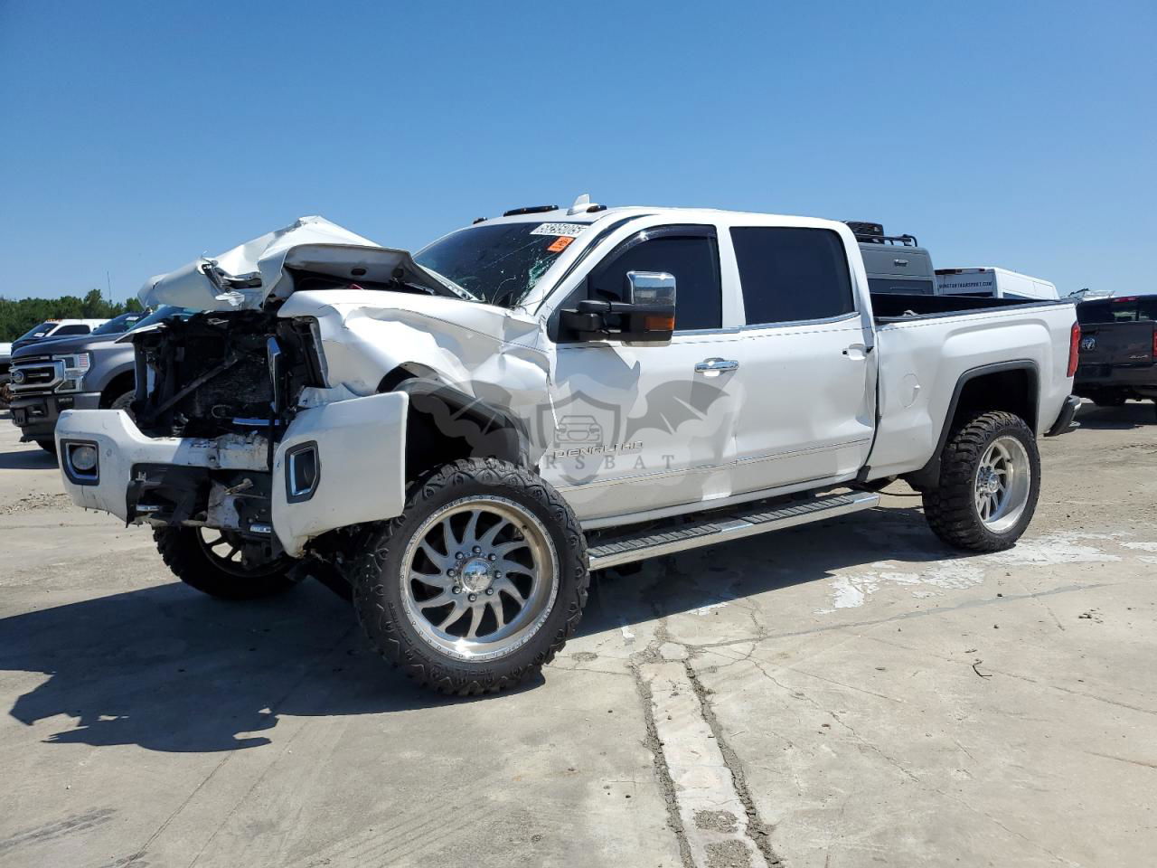 GMC Sierra K2500 DENALI 6.6L  8 2019
