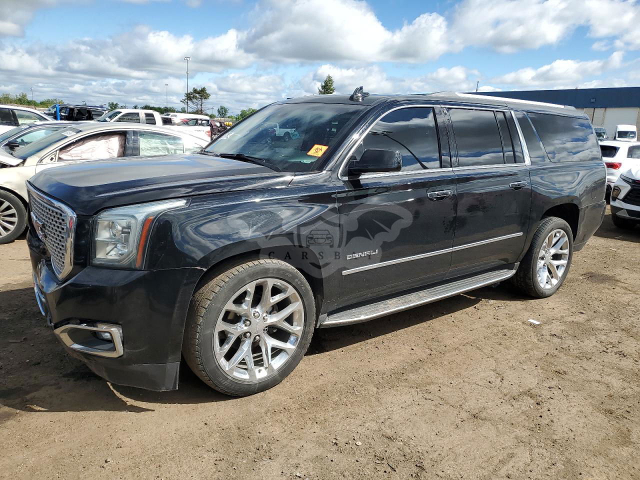 GMC Yukon DENALI 6.2L  8 2015