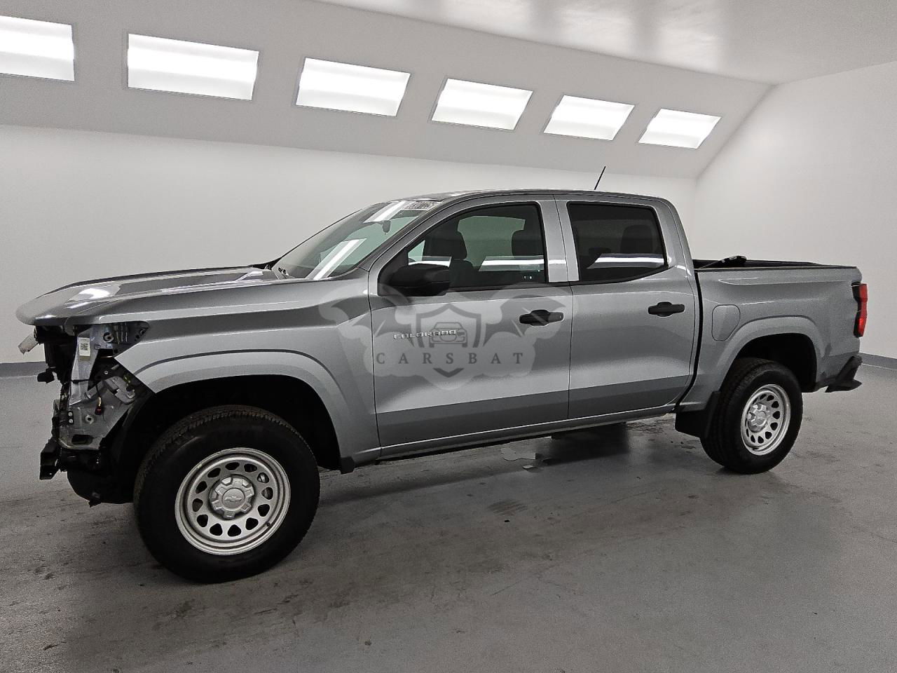 Chevrolet Colorado 2.7L  4 2024
