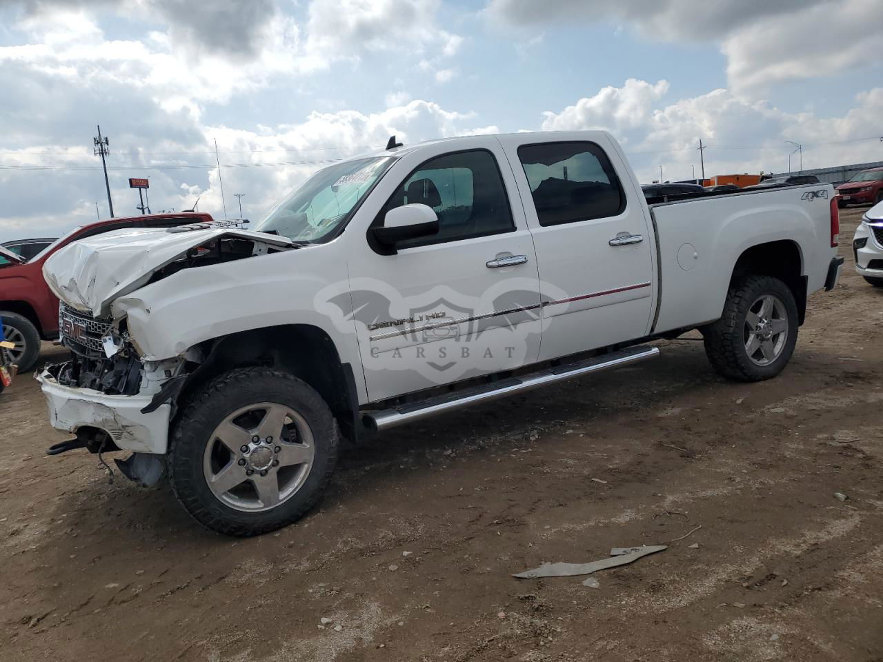 GMC Sierra K2500 DENALI 6.0L  8 2011