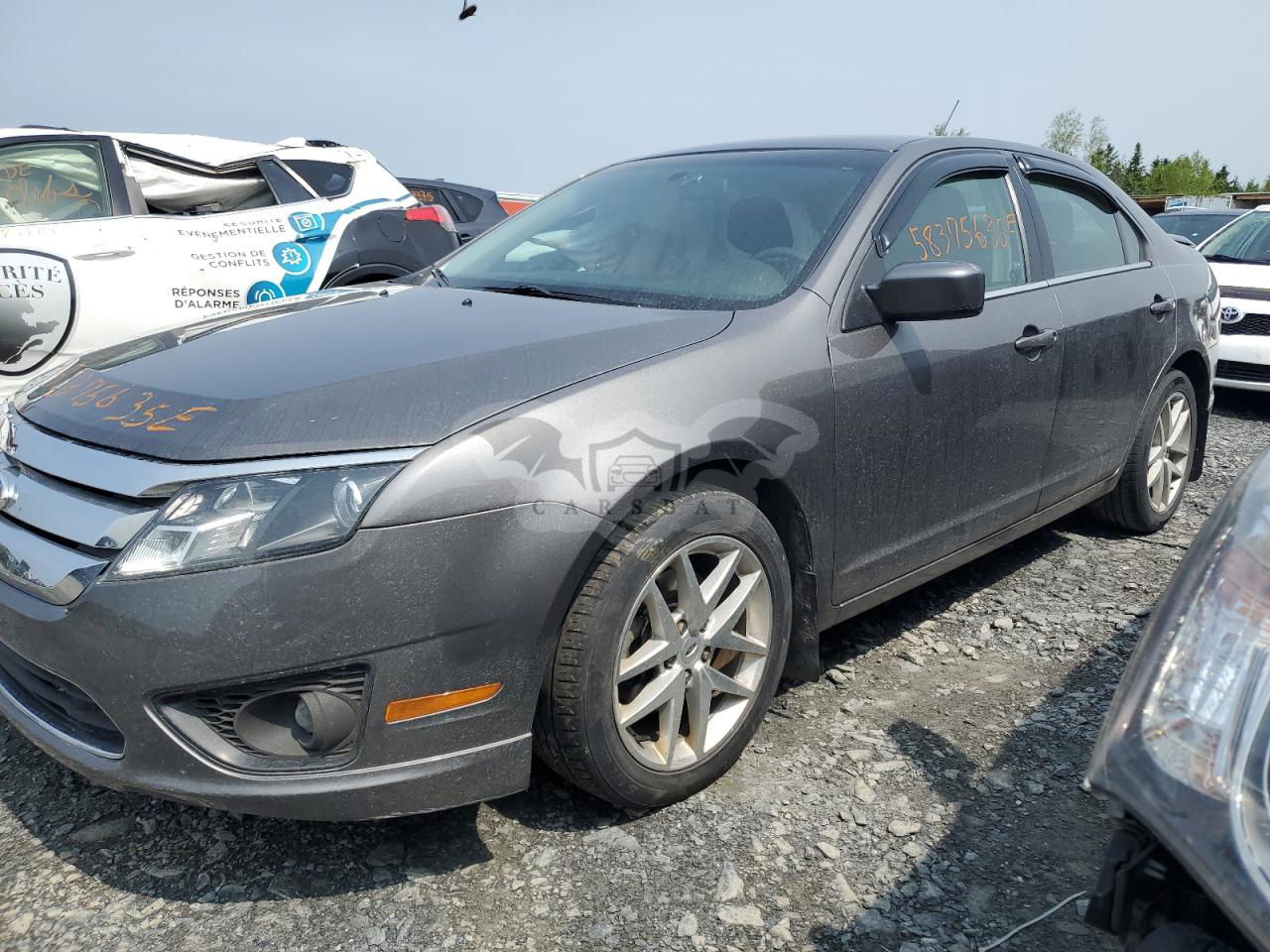 Ford Fusion SE 2.5L  4 2011