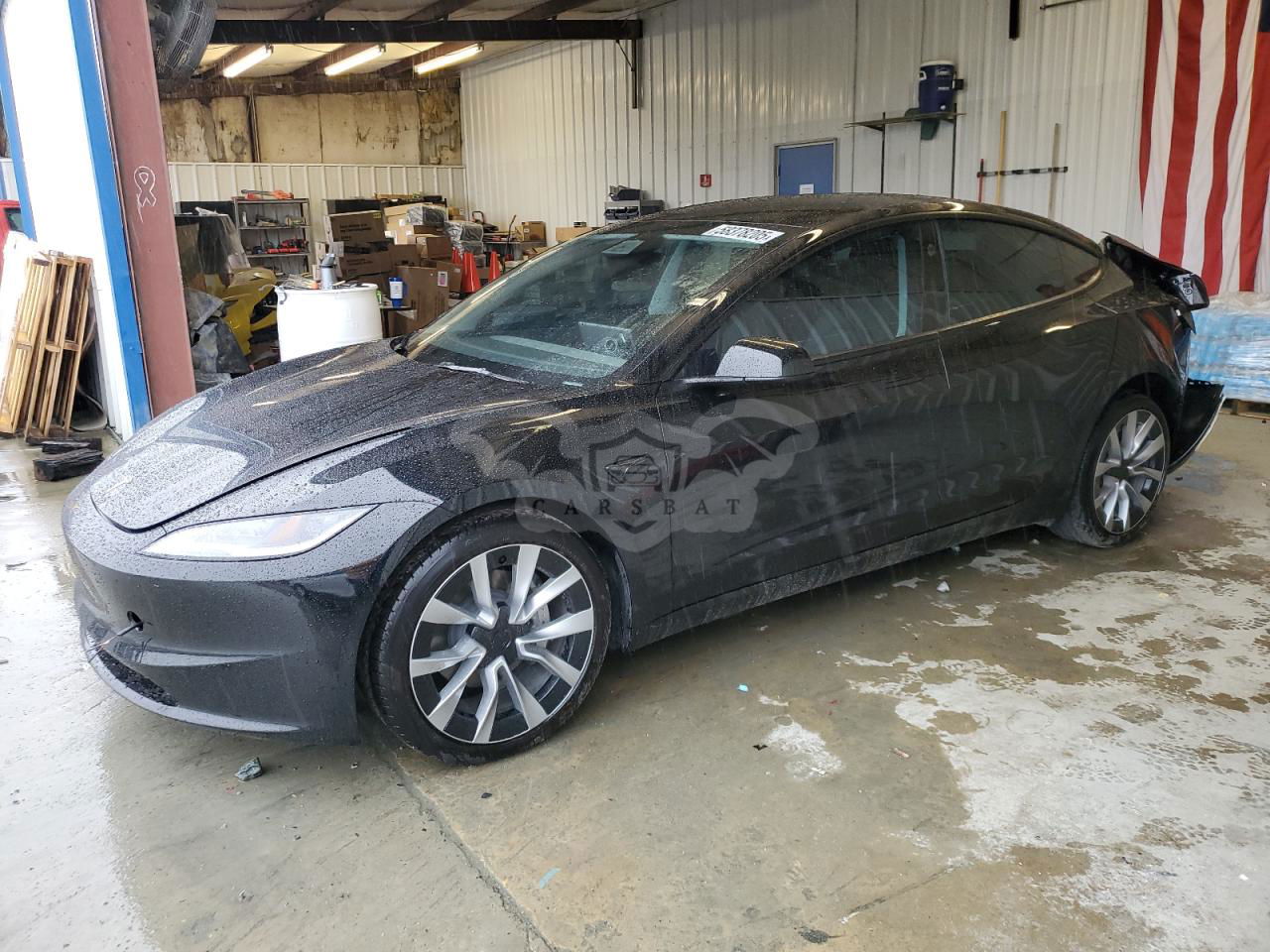 Tesla Model 3 2024