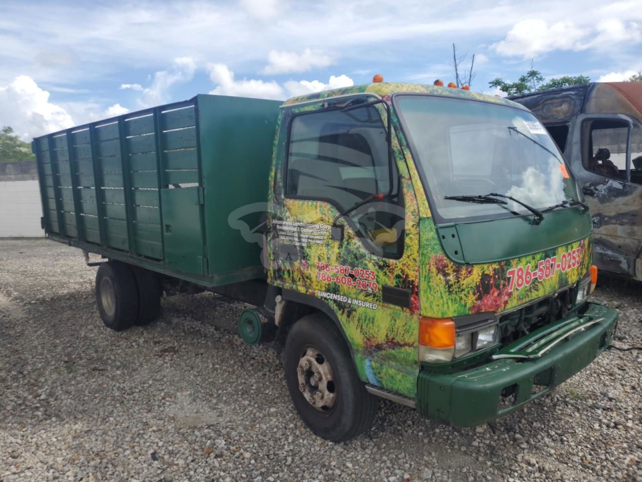 Isuzu NPR 5.7L  8 1998