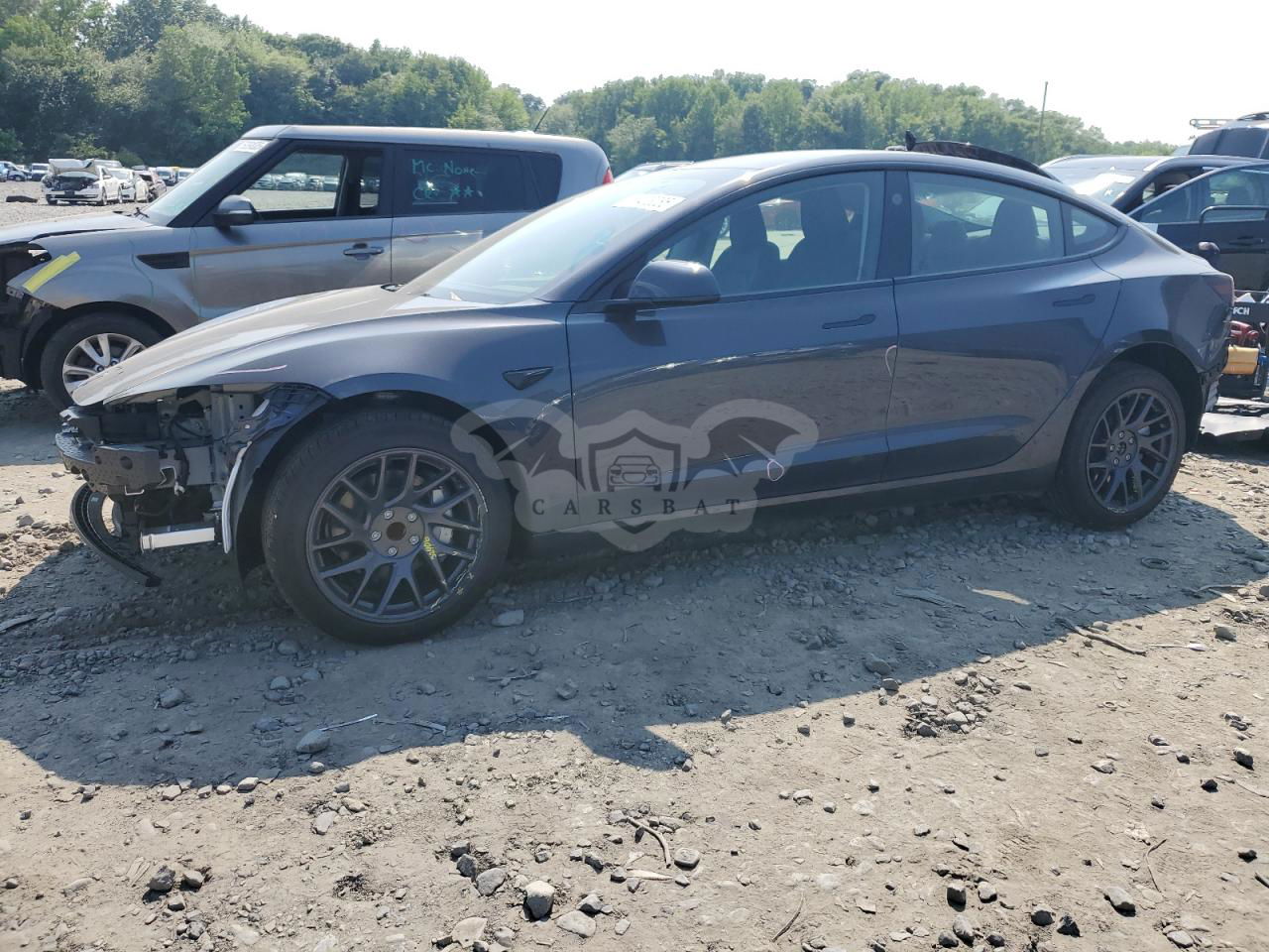 Tesla Model 3 2025