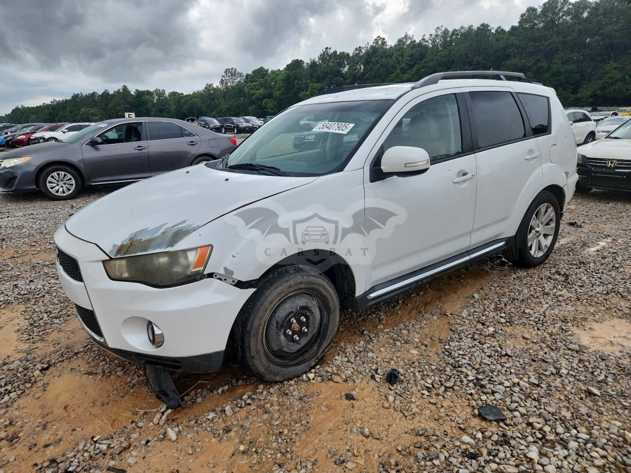 Mitsubishi Outlander SE 2.4L  4 2010