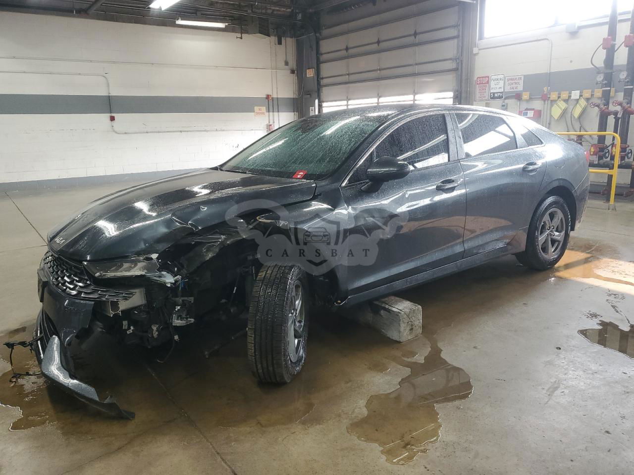 Kia K5 LXS 1.6L  4 2023
