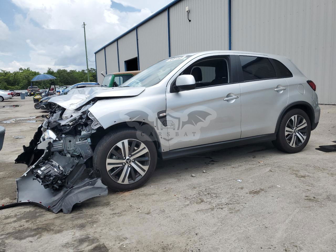 Mitsubishi Outlander S/SE 2.0L  4 2024