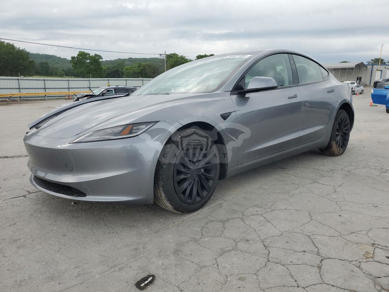 Tesla Model 3 2024