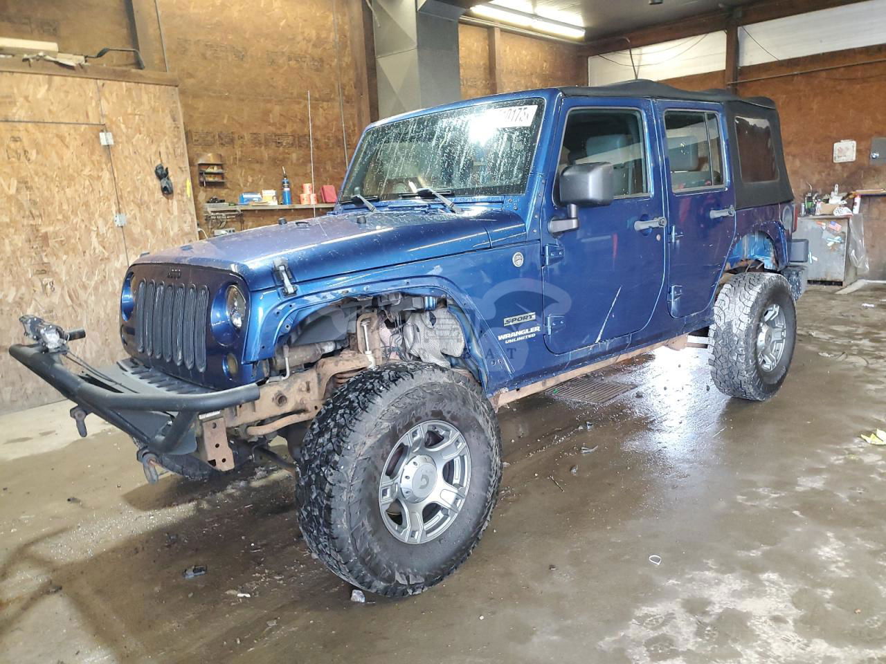 Jeep Wrangler SPORT 3.8L  6 2010