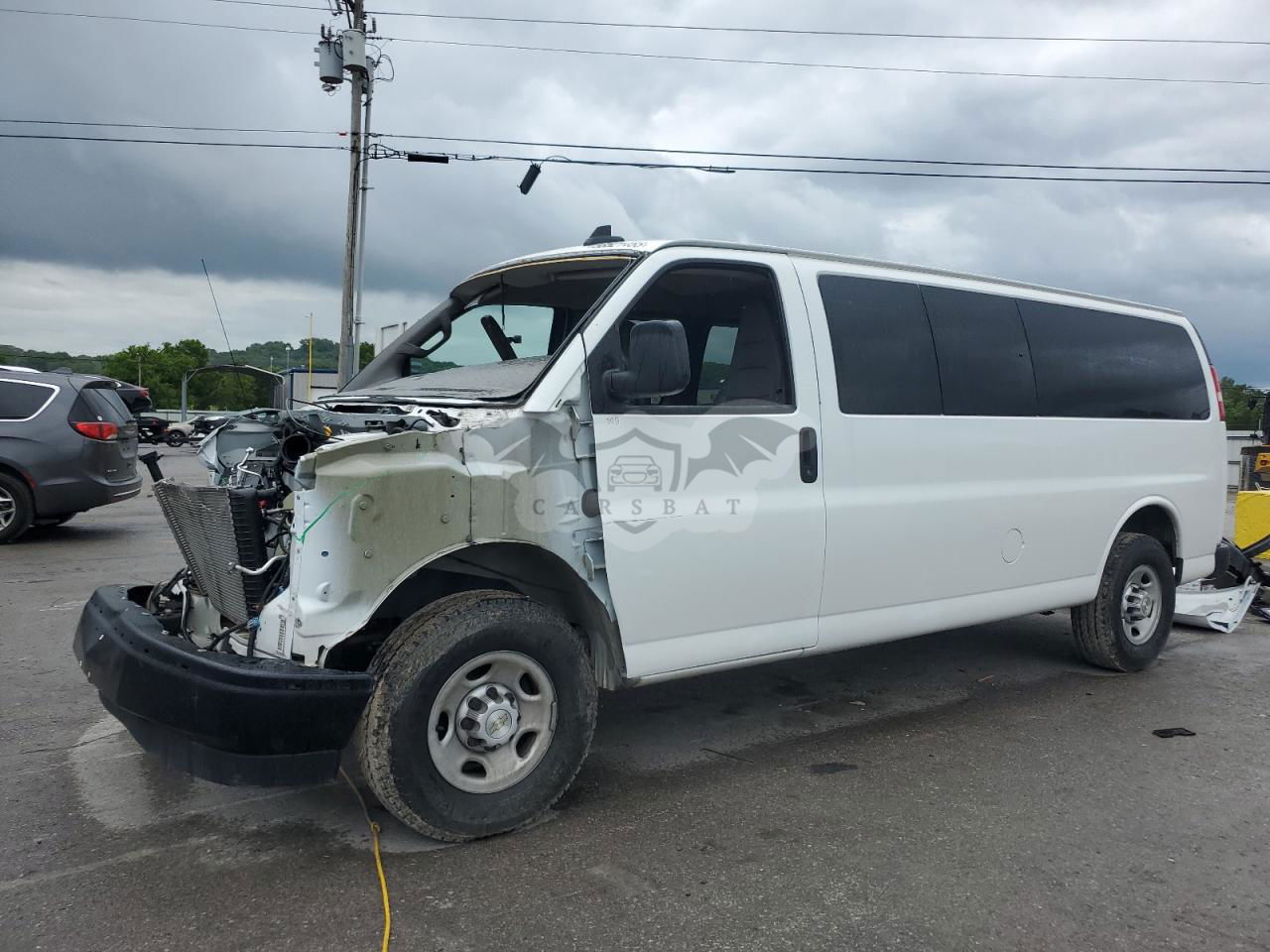 Chevrolet Express LS 4.3L  6 2020