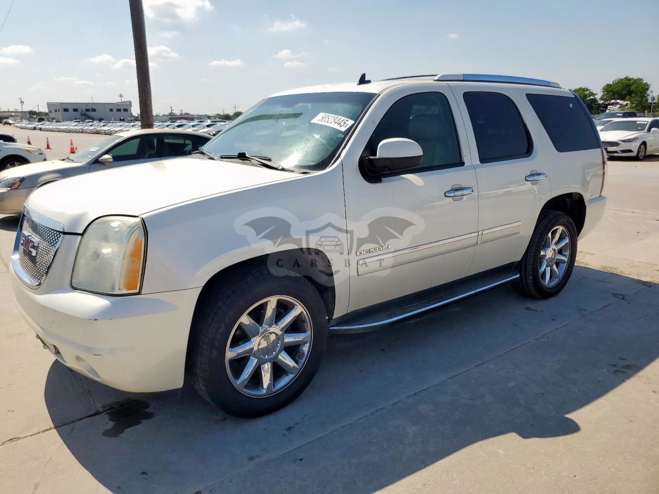 GMC Yukon DENALI 6.2L  8 2010