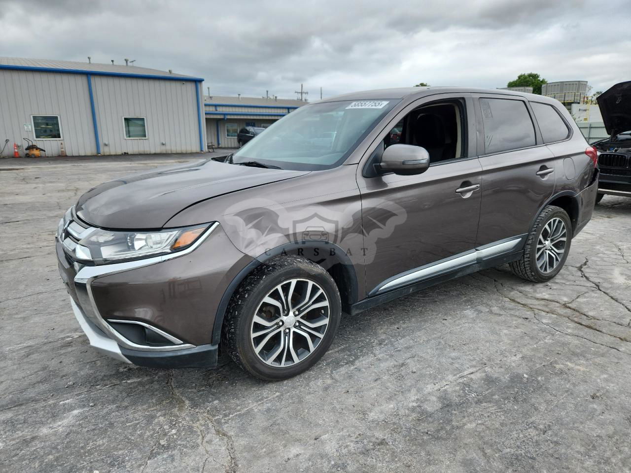 Mitsubishi Outlander SE 2.4L  4 2016