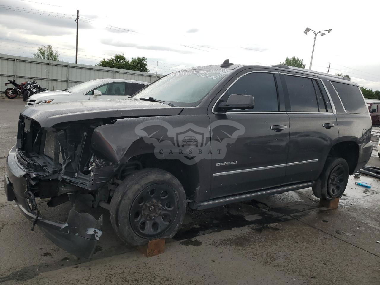 GMC Yukon DENALI 6.2L  8 2015