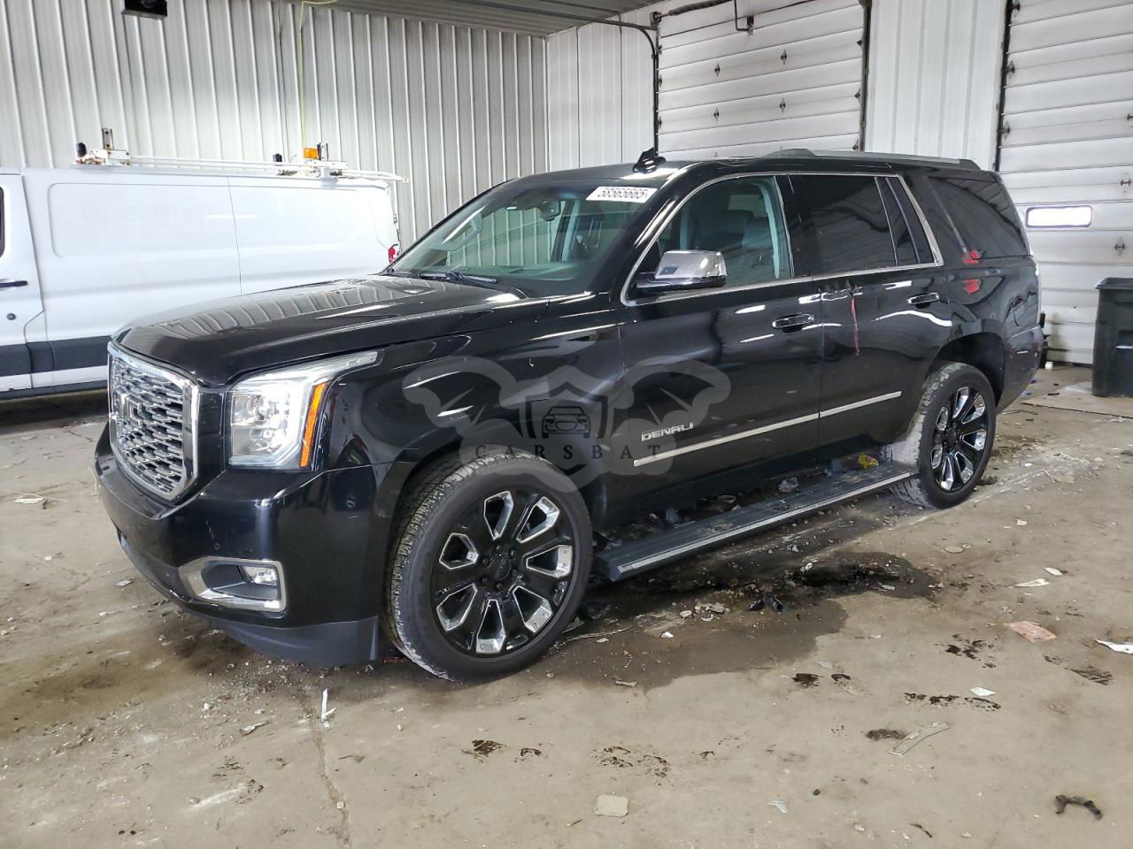 GMC Yukon DENALI 6.2L  8 2020