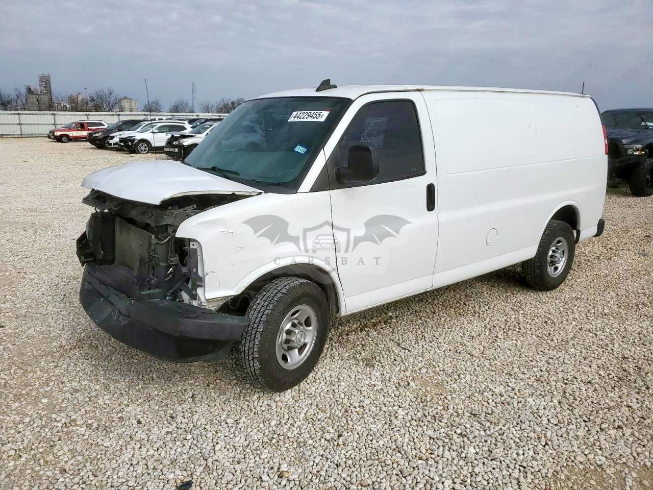 Chevrolet Express 4.3L  6 2020