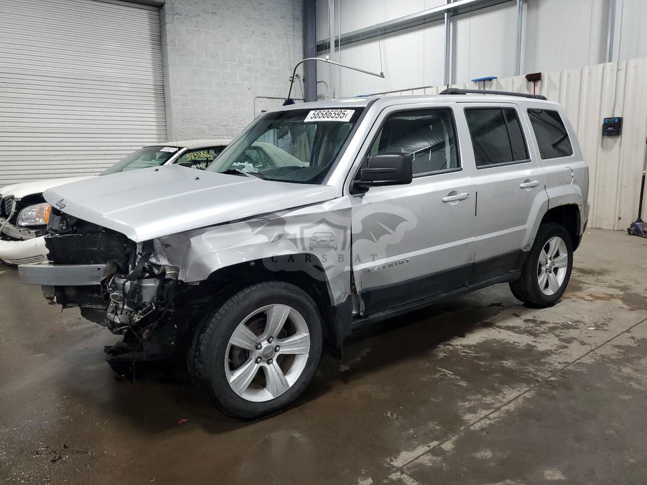 Jeep Patriot SPORT 2.4L  4 2011