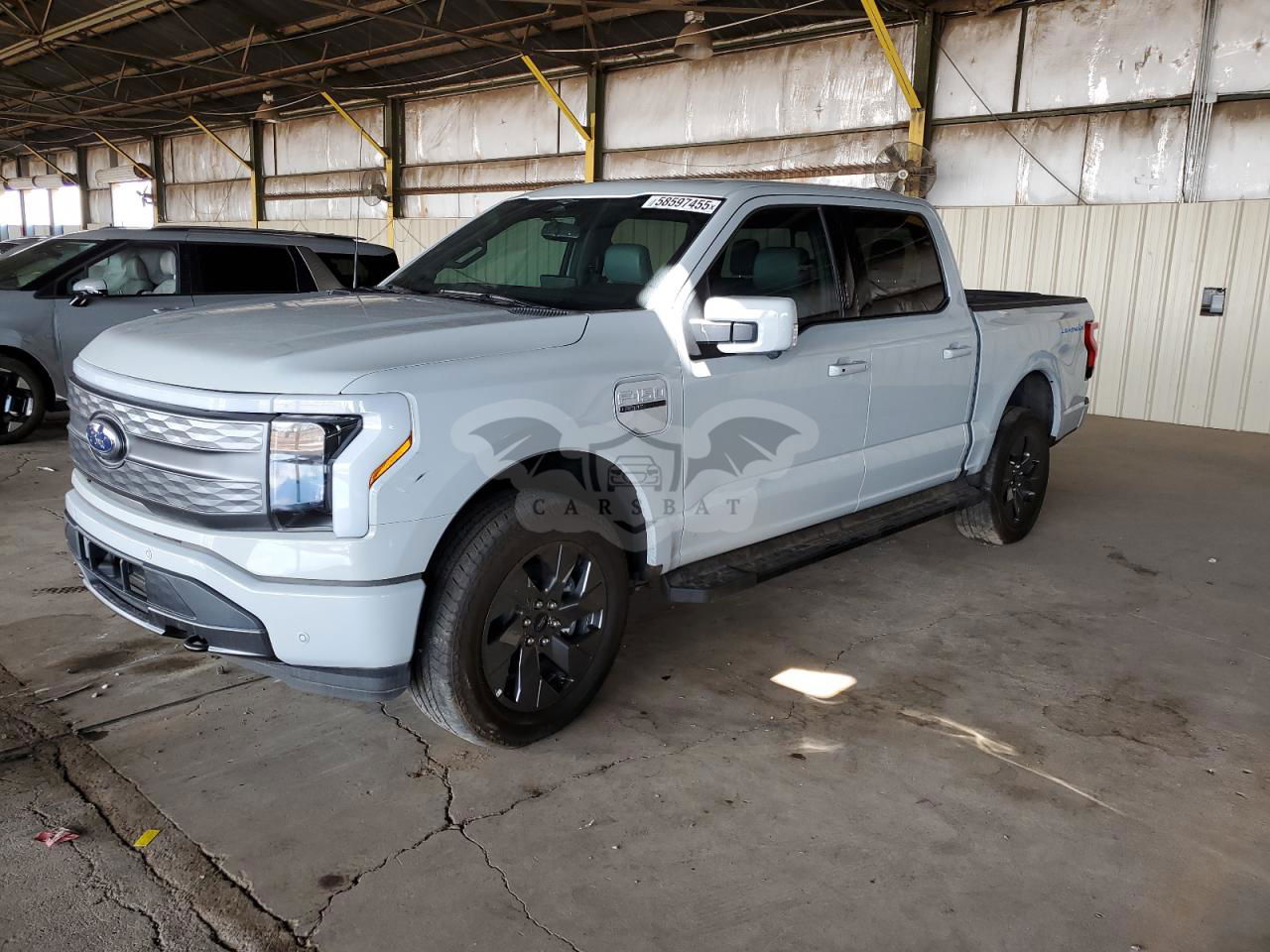 Ford F-150 LIGHTNING PRO 2023