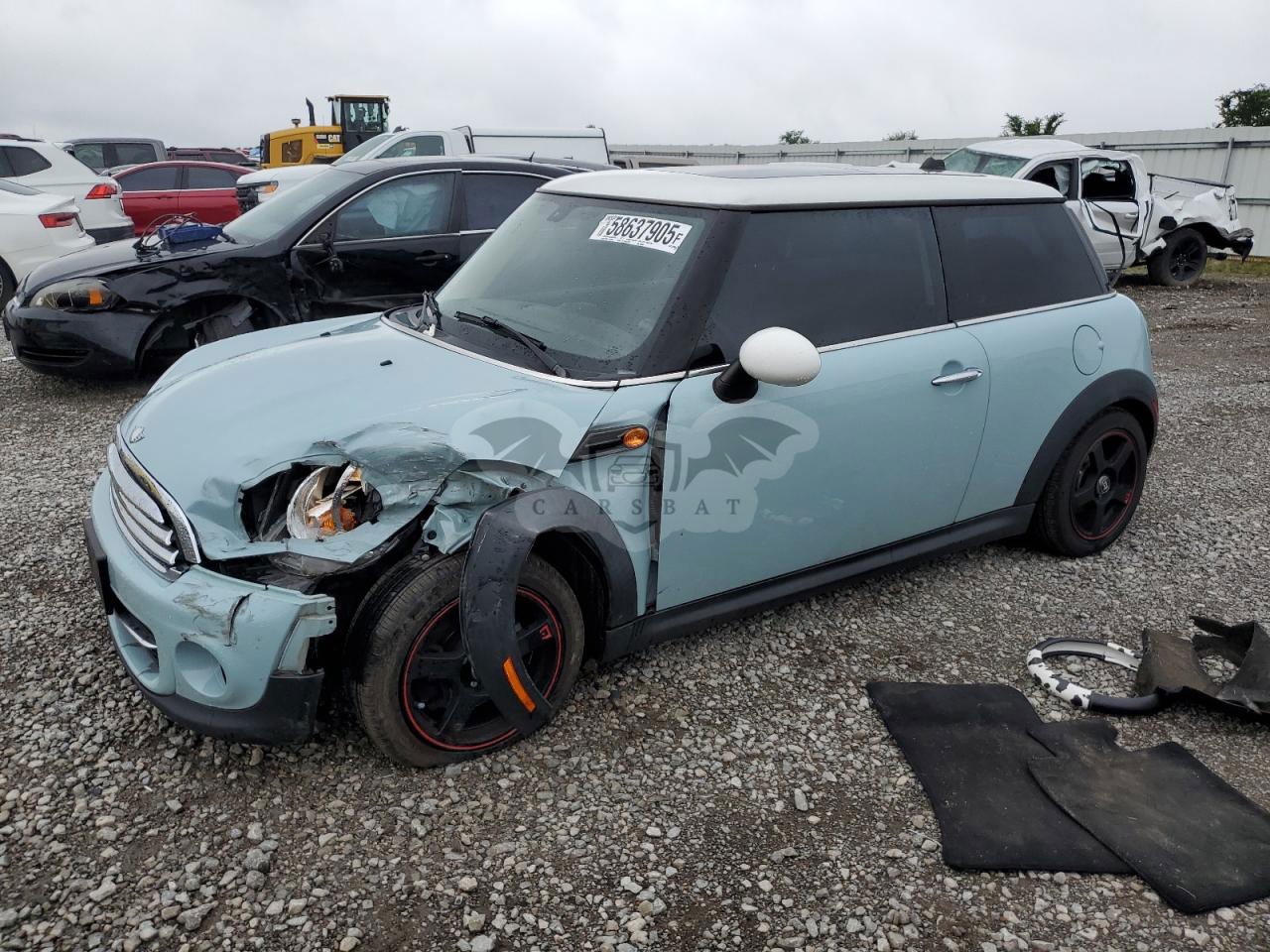 Mini Cooper 1.6L  4 2013