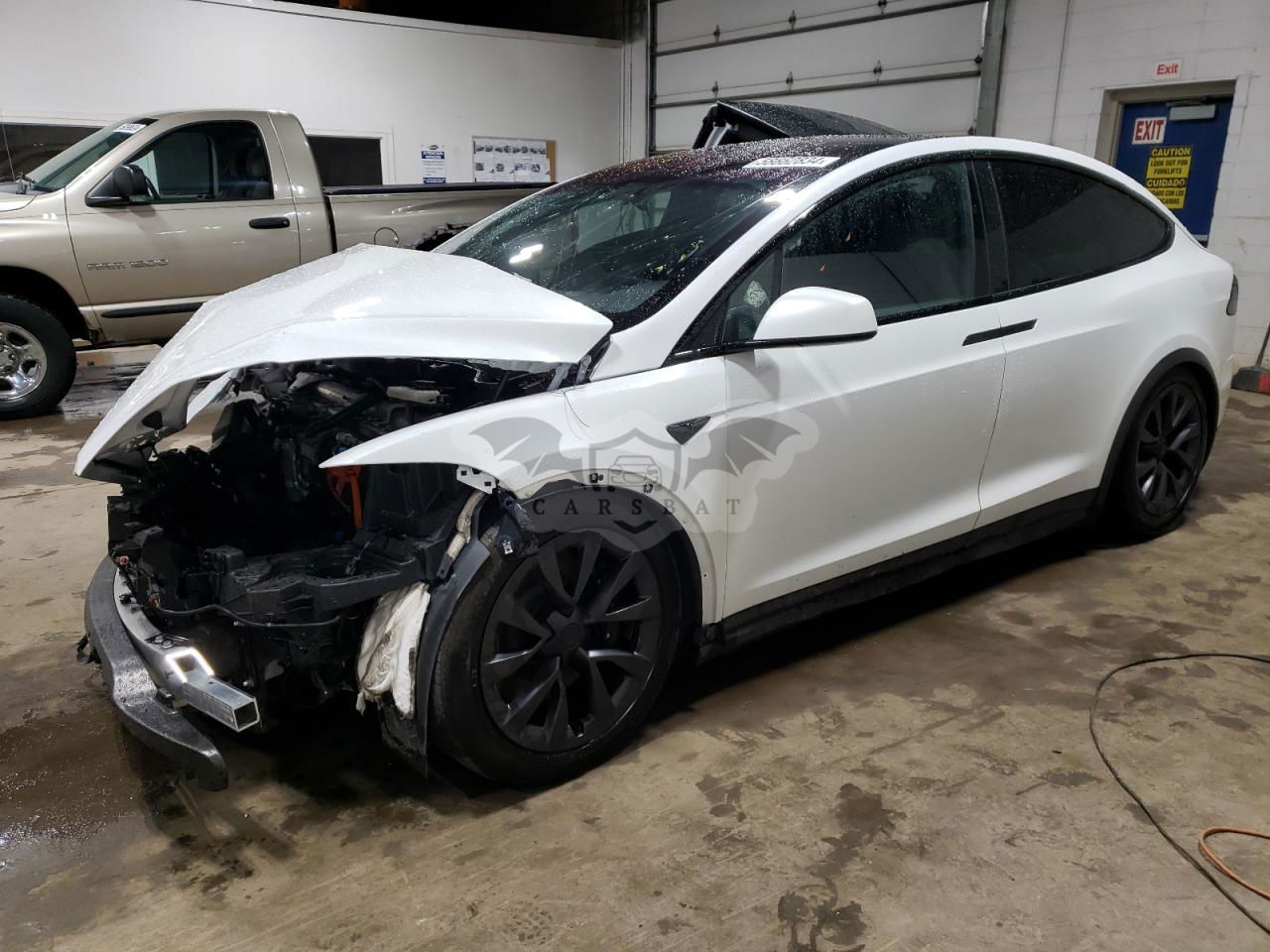 Tesla Model X 2022