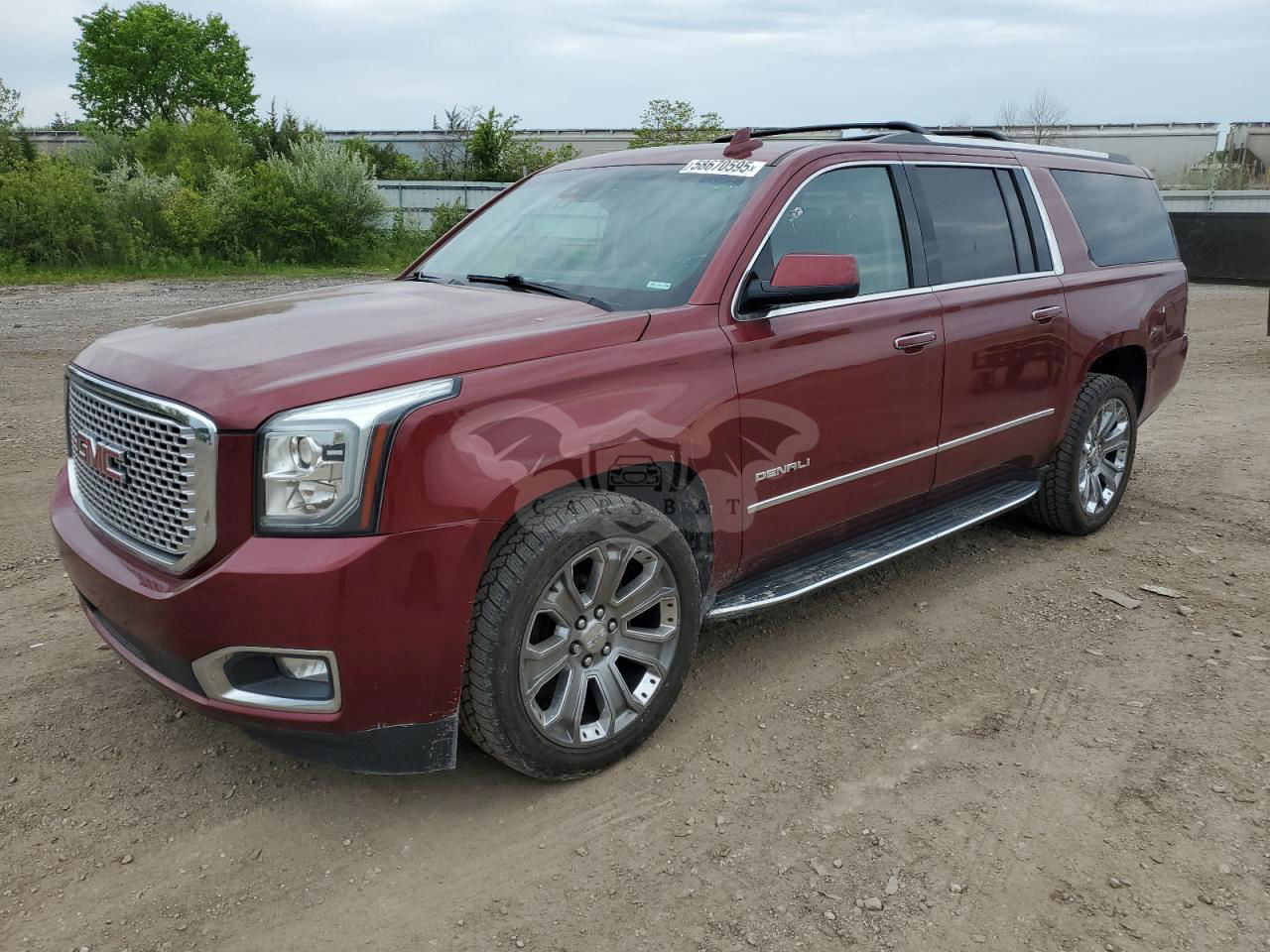 GMC Yukon DENALI 6.2L  8 2016