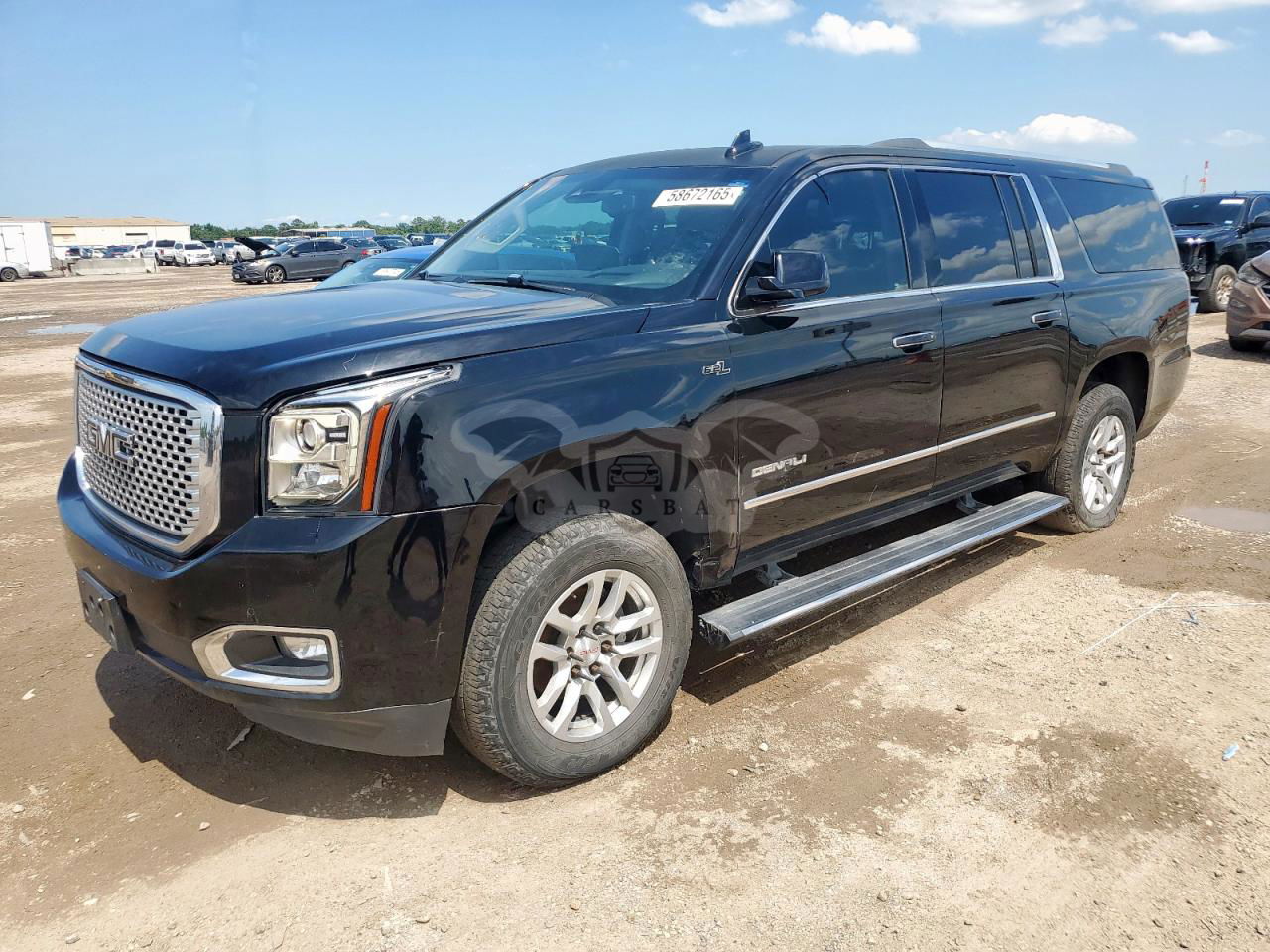 GMC Yukon DENALI 6.2L  8 2016