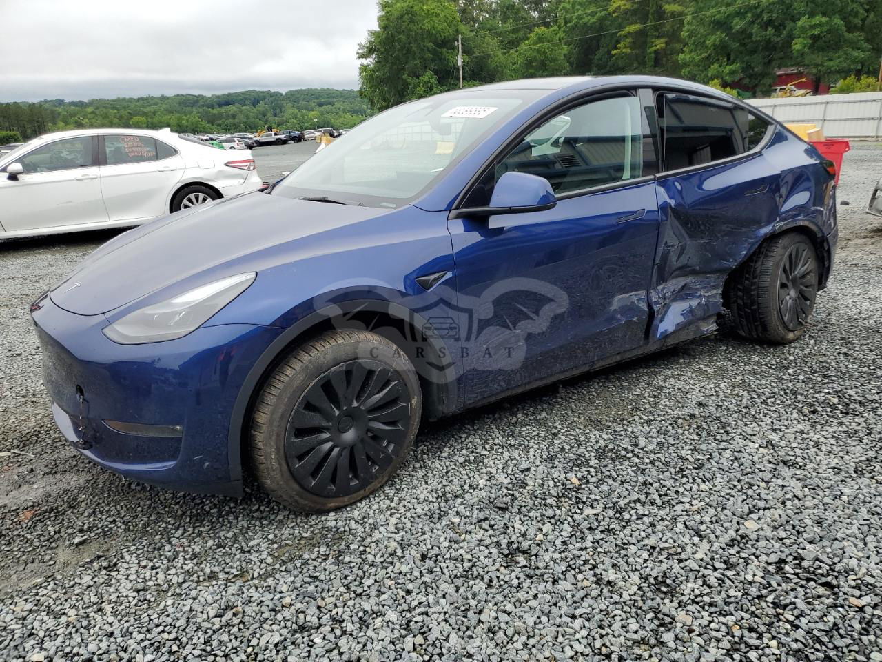 Tesla Model Y 2024