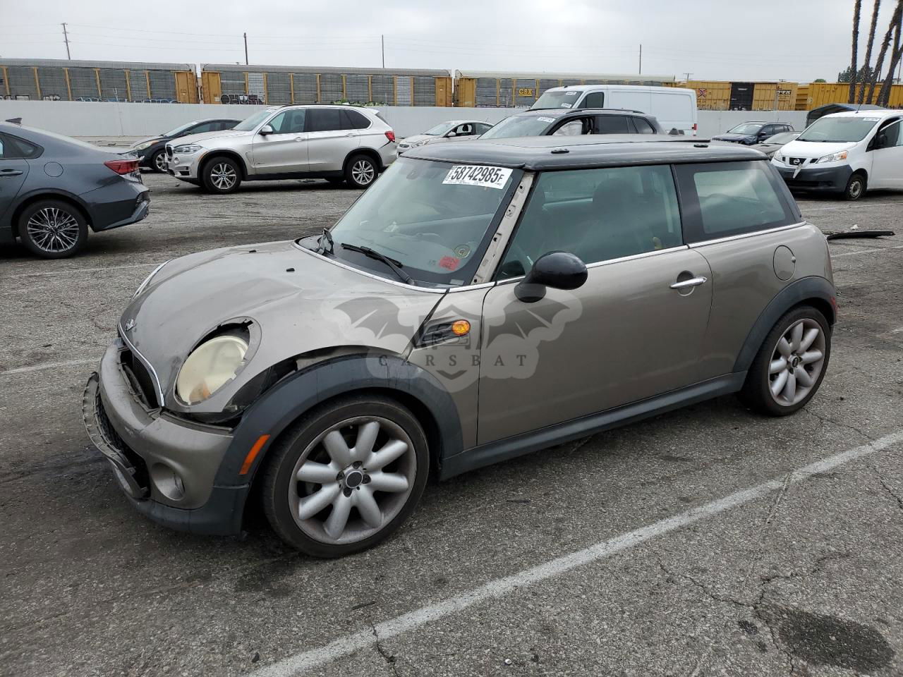 Mini Cooper 1.6L  4 2013
