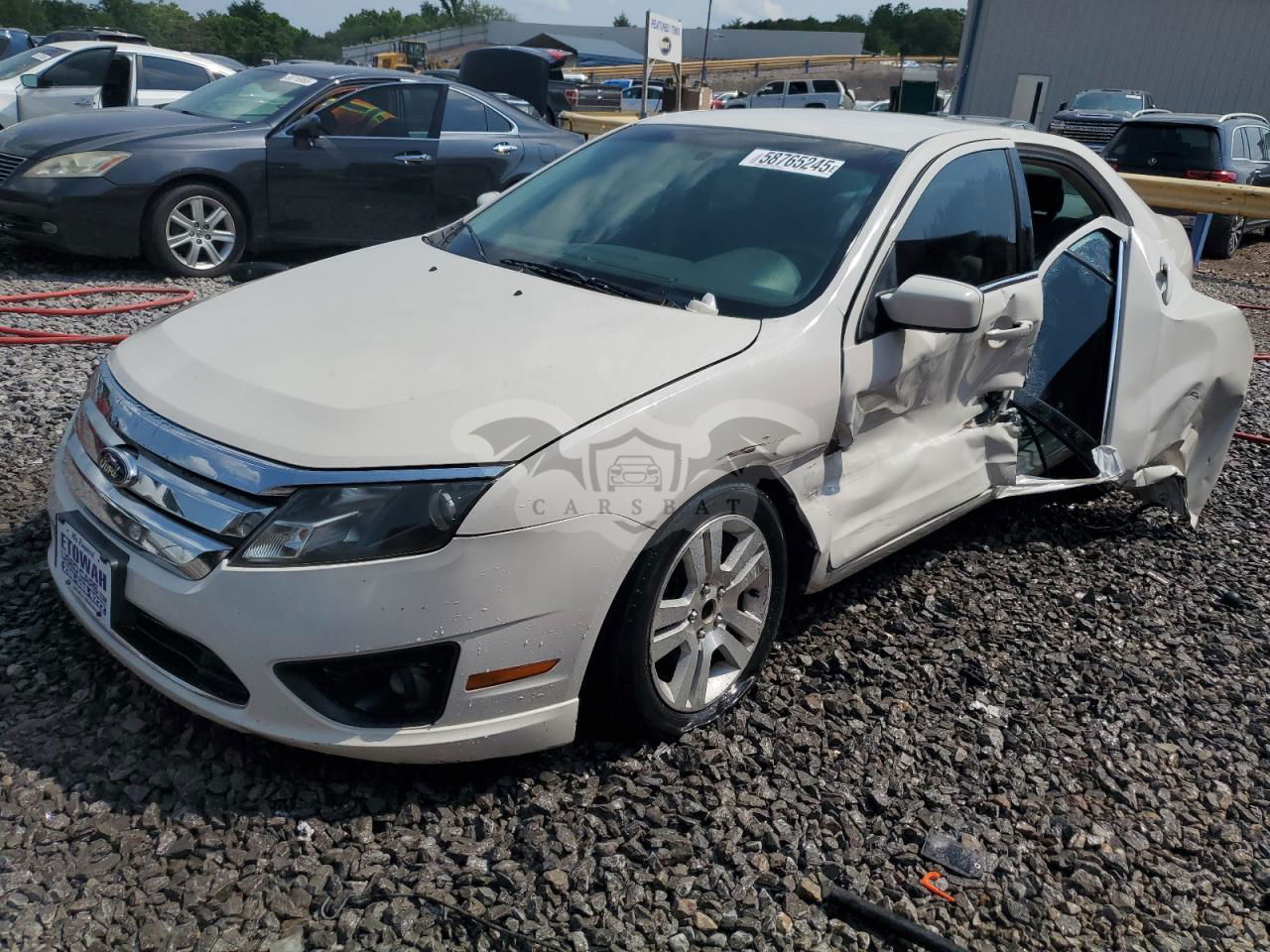 Ford Fusion SE 2.5L  4 2011