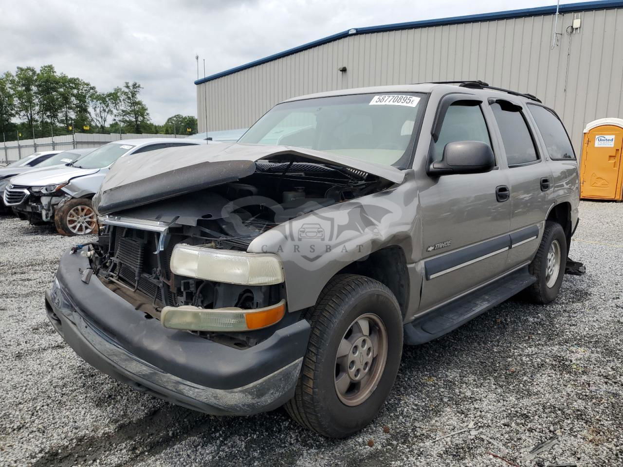 Chevrolet Tahoe C1500 5.3L  8 2002