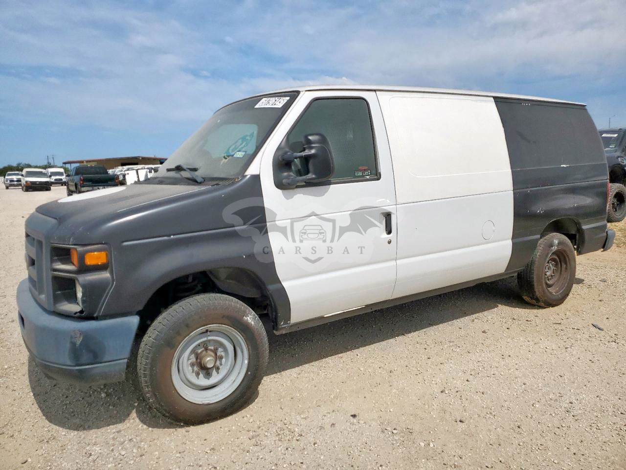 Ford Econoline E150 VAN 4.6L  8 2013