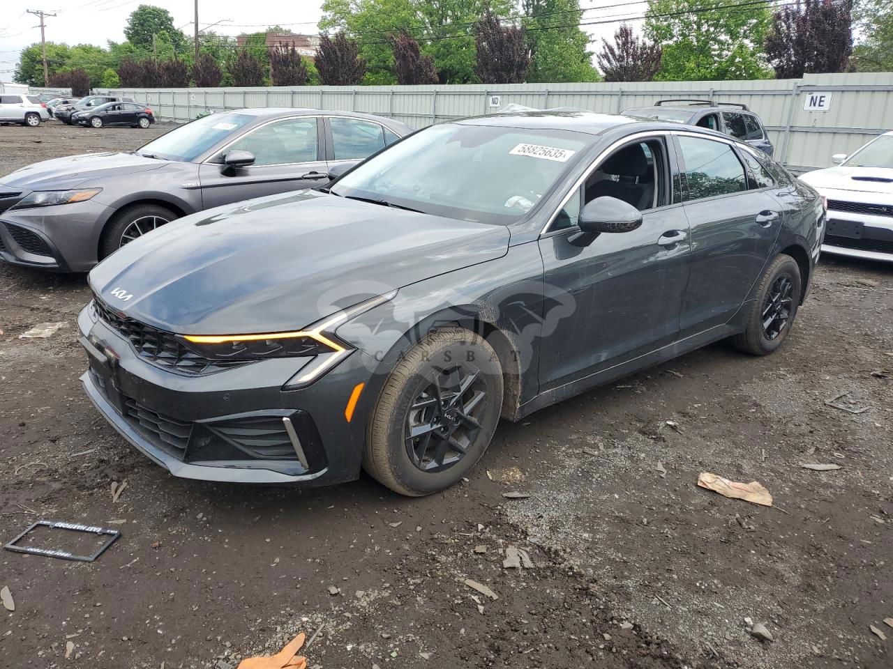 Kia K5 LXS 2.5L  4 2025