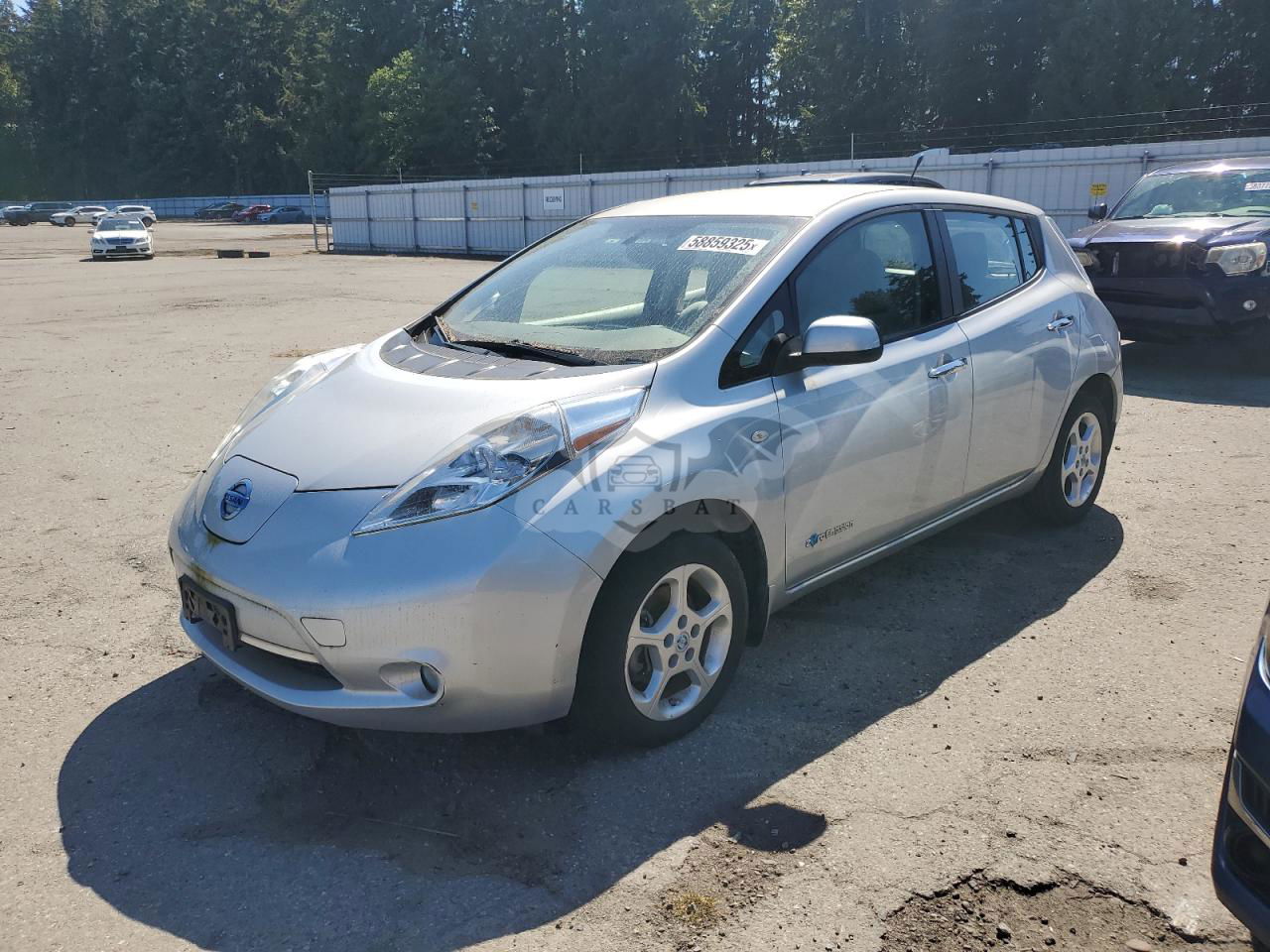 Nissan Leaf SV 2011