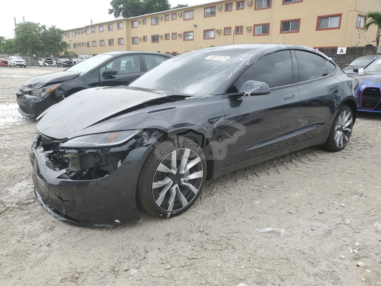 Tesla Model 3 2025