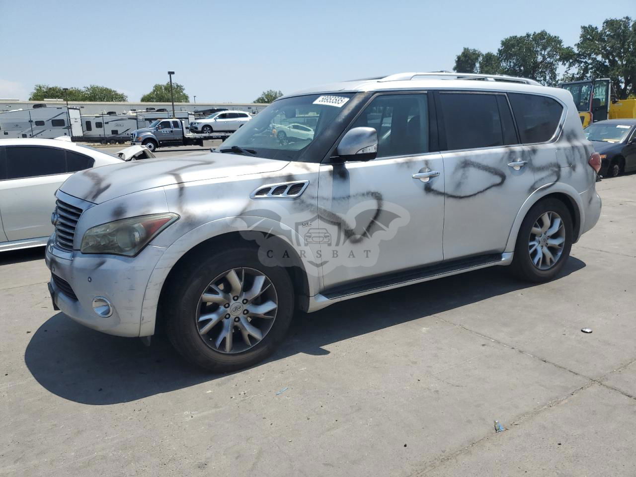 Infiniti QX80 5.6L  8 2014