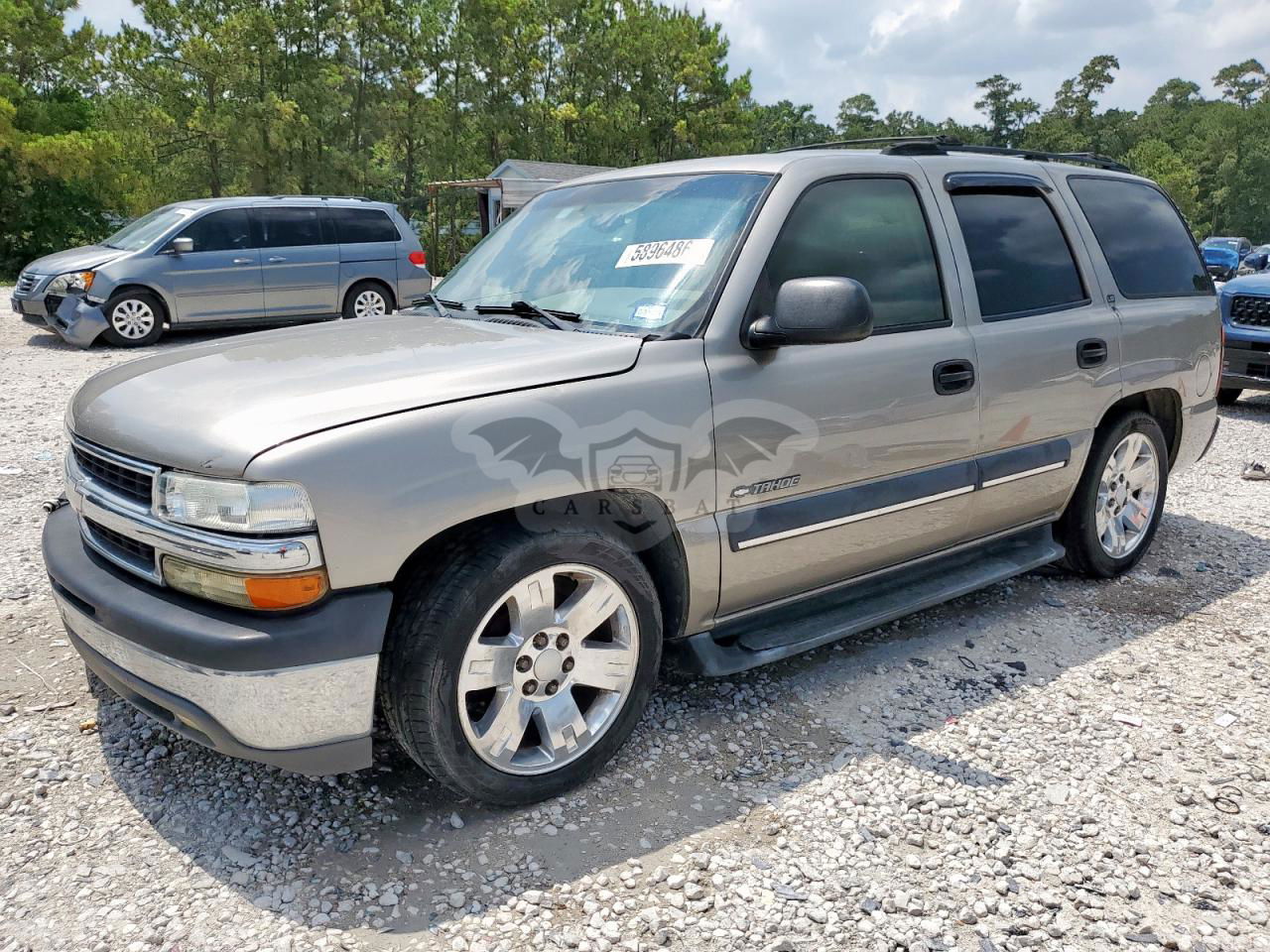 Chevrolet Tahoe C1500 5.3L  8 2002