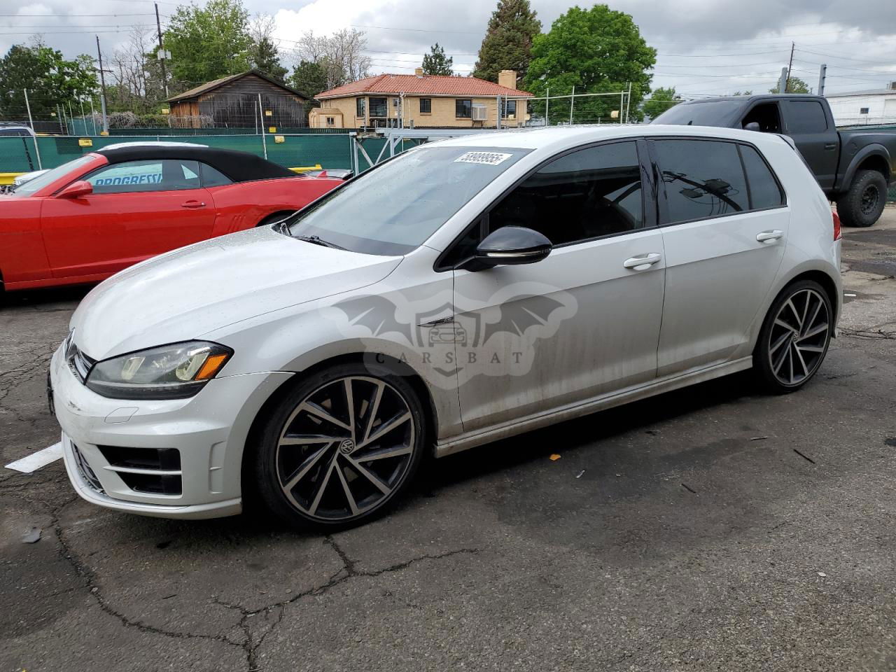 Volkswagen Golf 2  L  4 2016