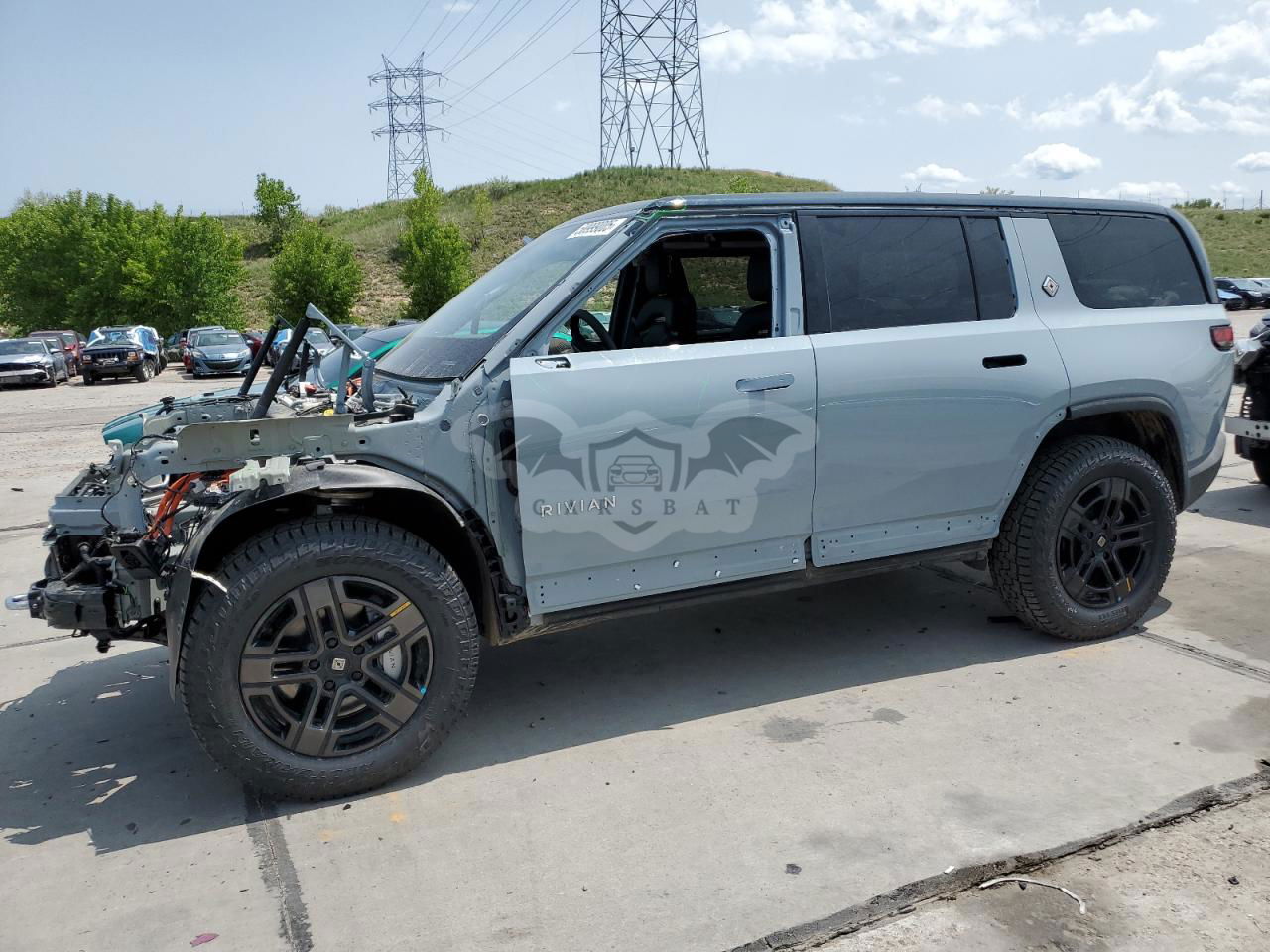 Rivian R1S ADVENTURE 2025