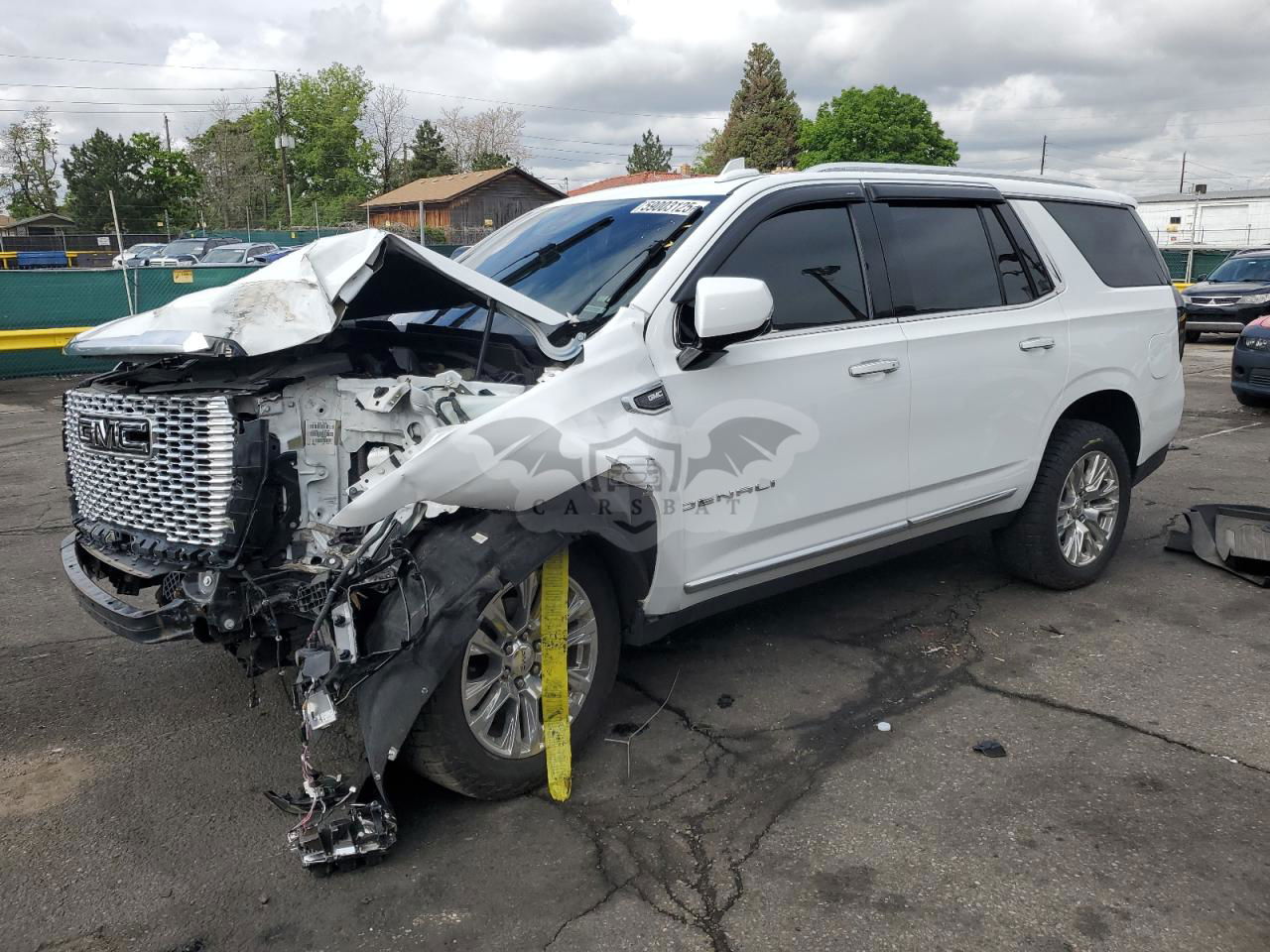 GMC Yukon DENALI 6.2L  8 2021