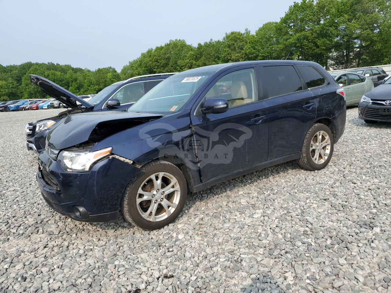 Mitsubishi Outlander SE 2.4L  4 2014