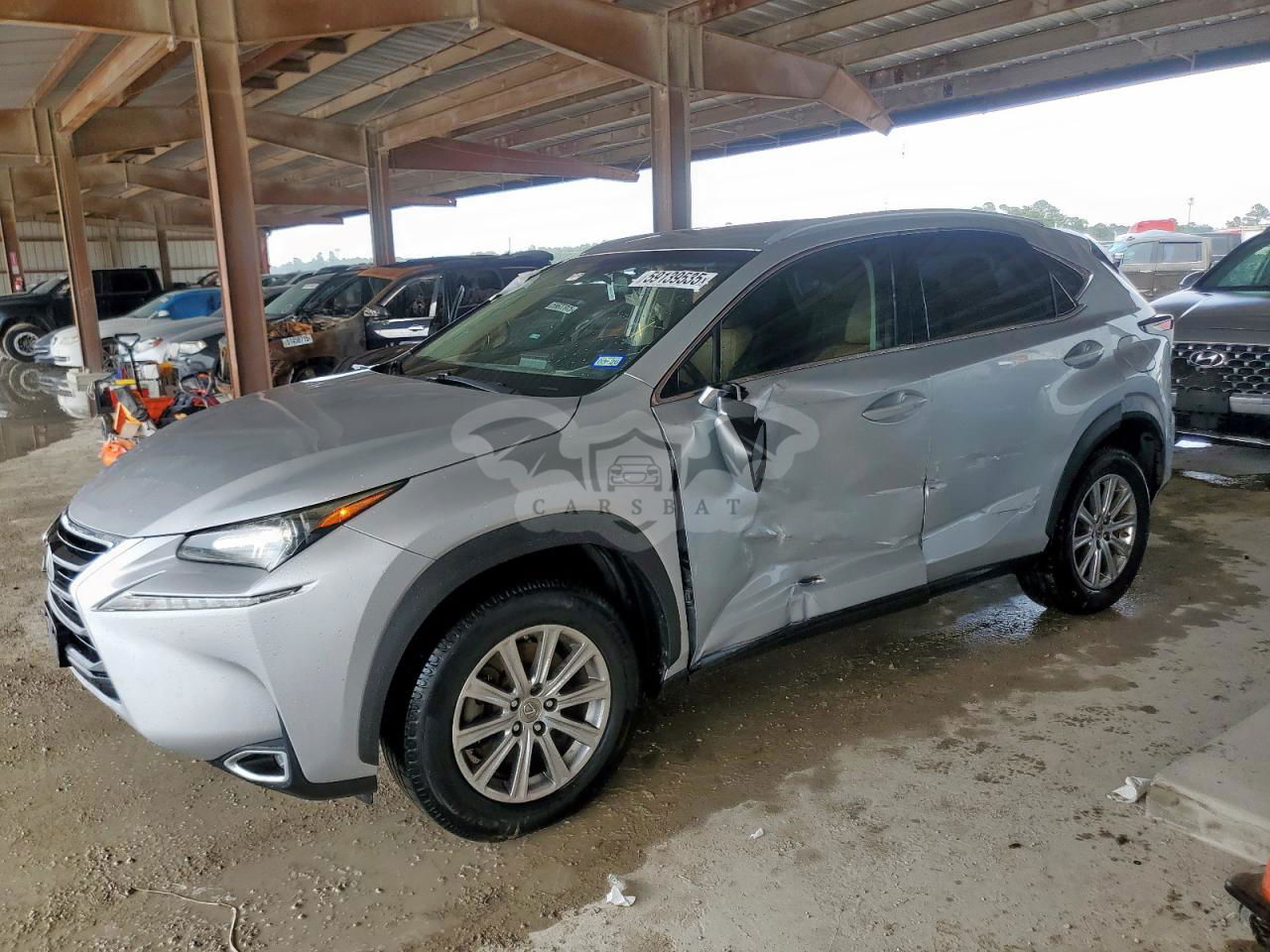 Lexus NX 200T BASE 2.0L  4 2016