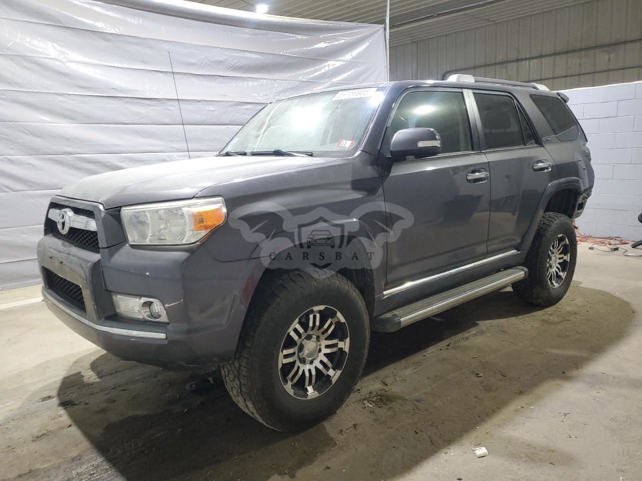 Toyota 4Runner SR5 4.0L  6 2012