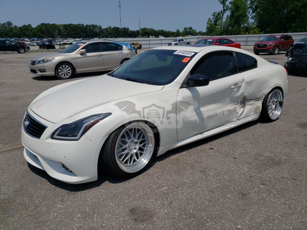 Infiniti Q60 JOURNEY 3.7L  6 2015
