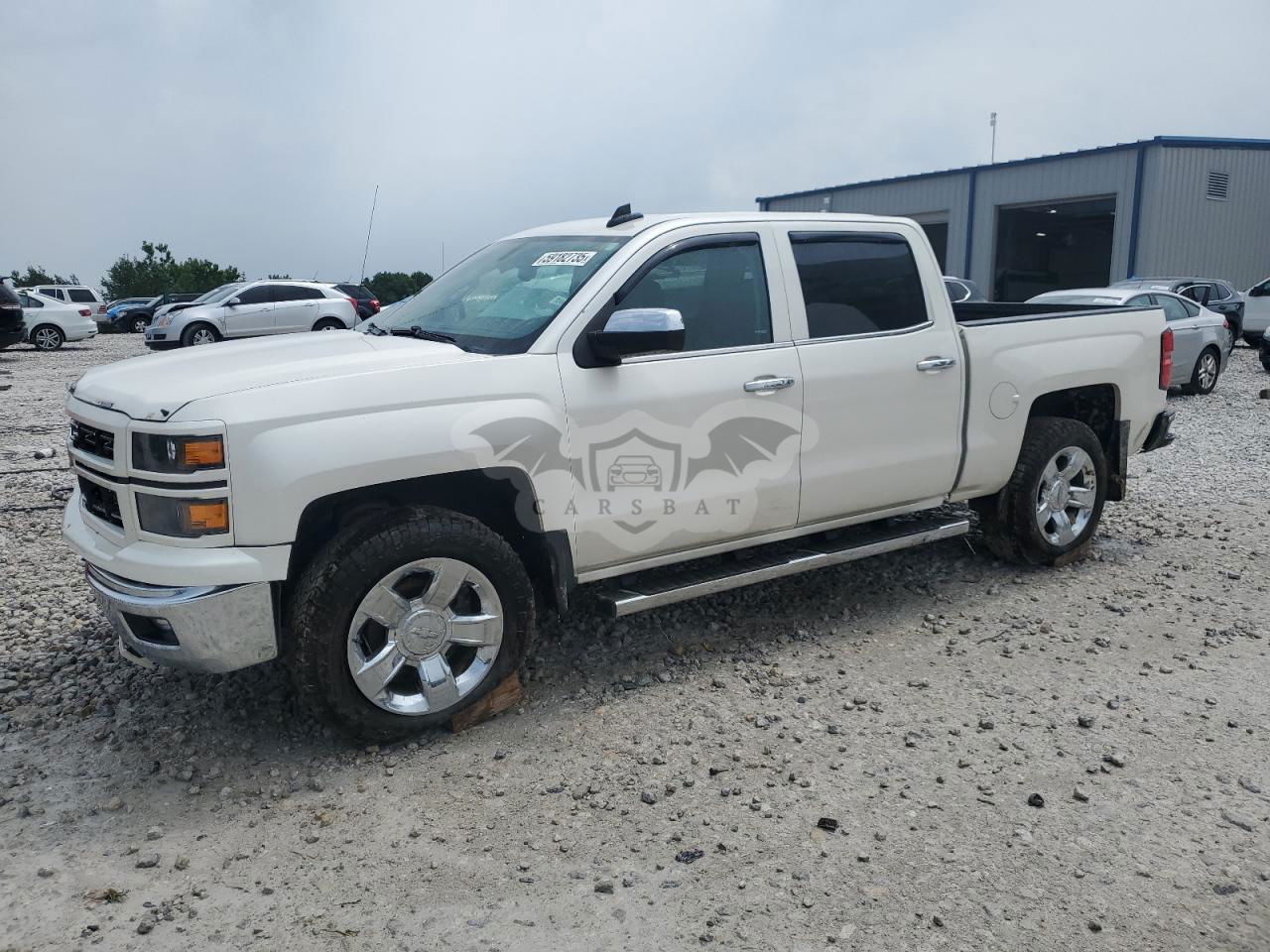 Chevrolet Silverado K1500 LT 5.3L  8 2015