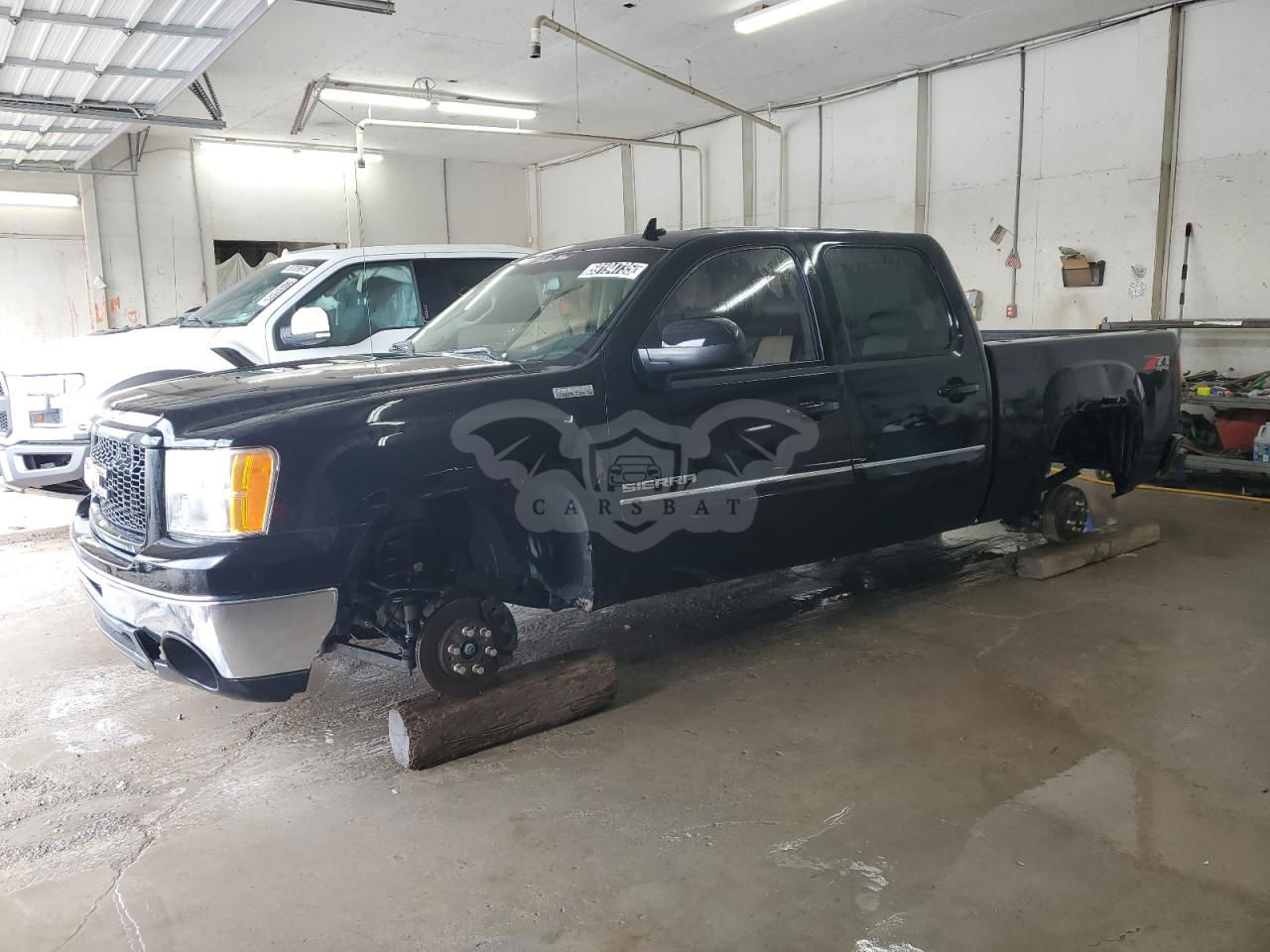 GMC Sierra K1500 SLT 5.3L  8 2011
