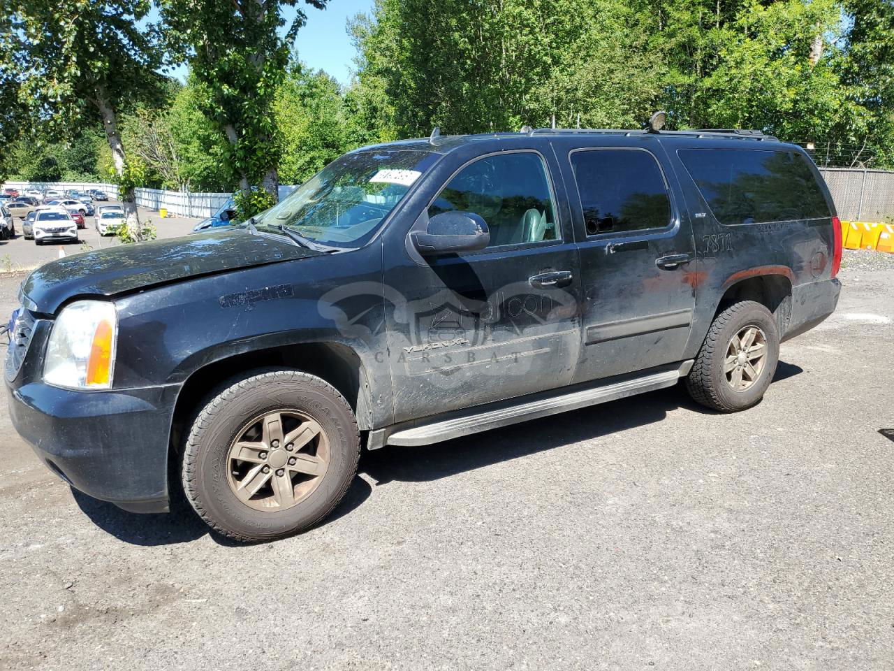GMC Yukon K1500 SLT 5.3L  8 2013