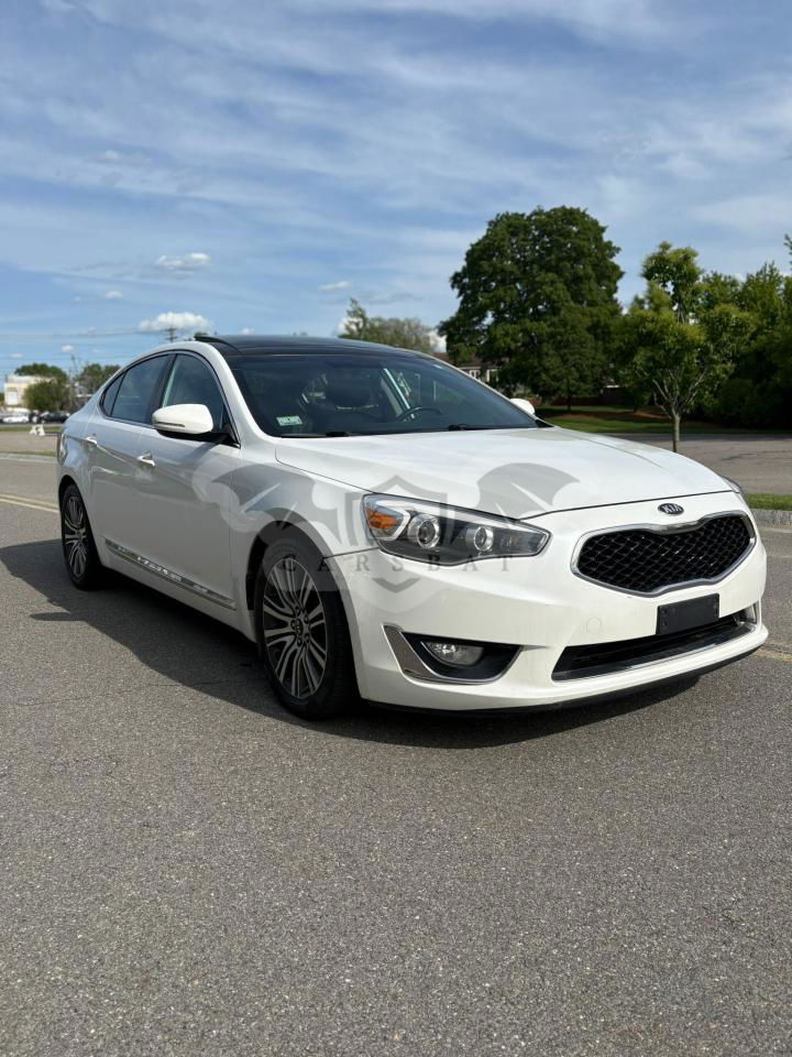 Kia Cadenza PREMIUM 3.3L  6 2015