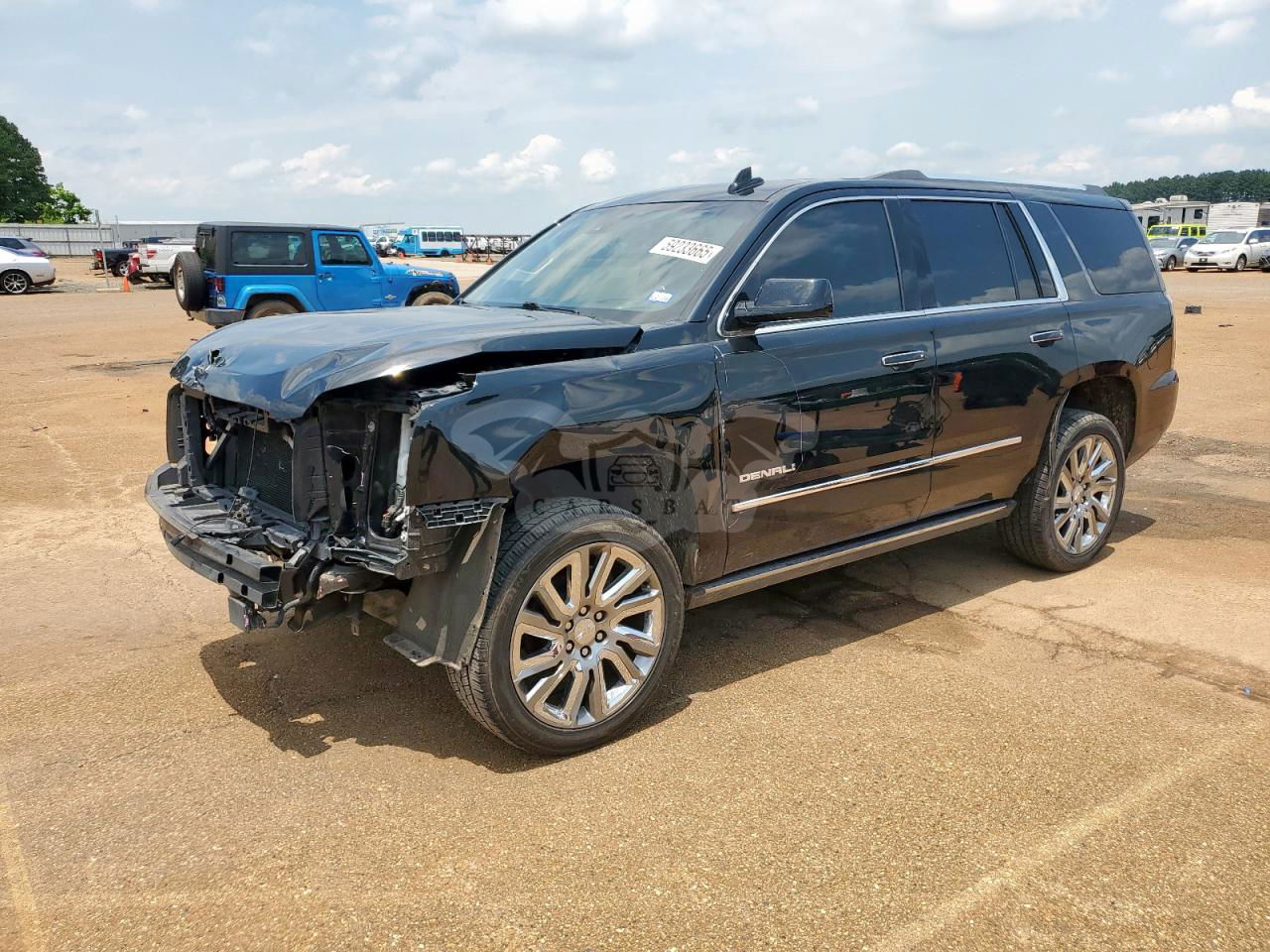 GMC Yukon DENALI 6.2L  8 2015